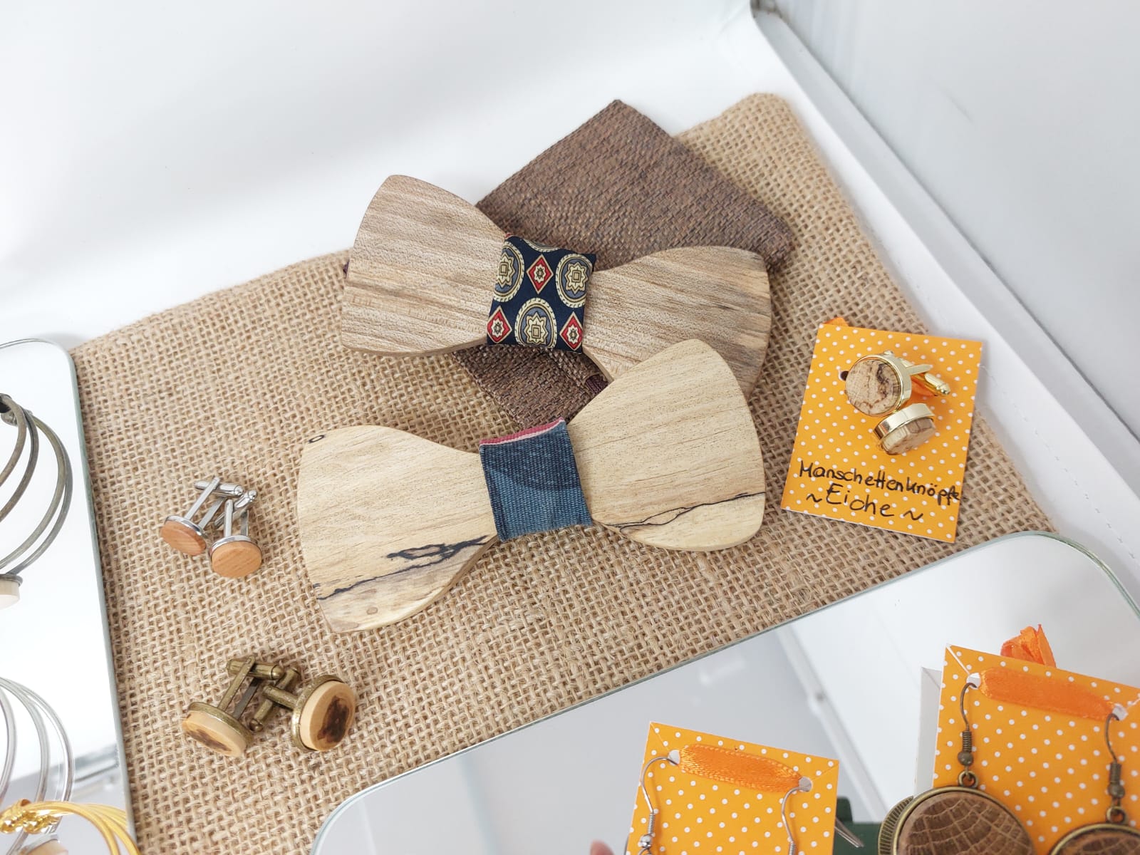Holzfliegen & Holz Manschettenknöpfe