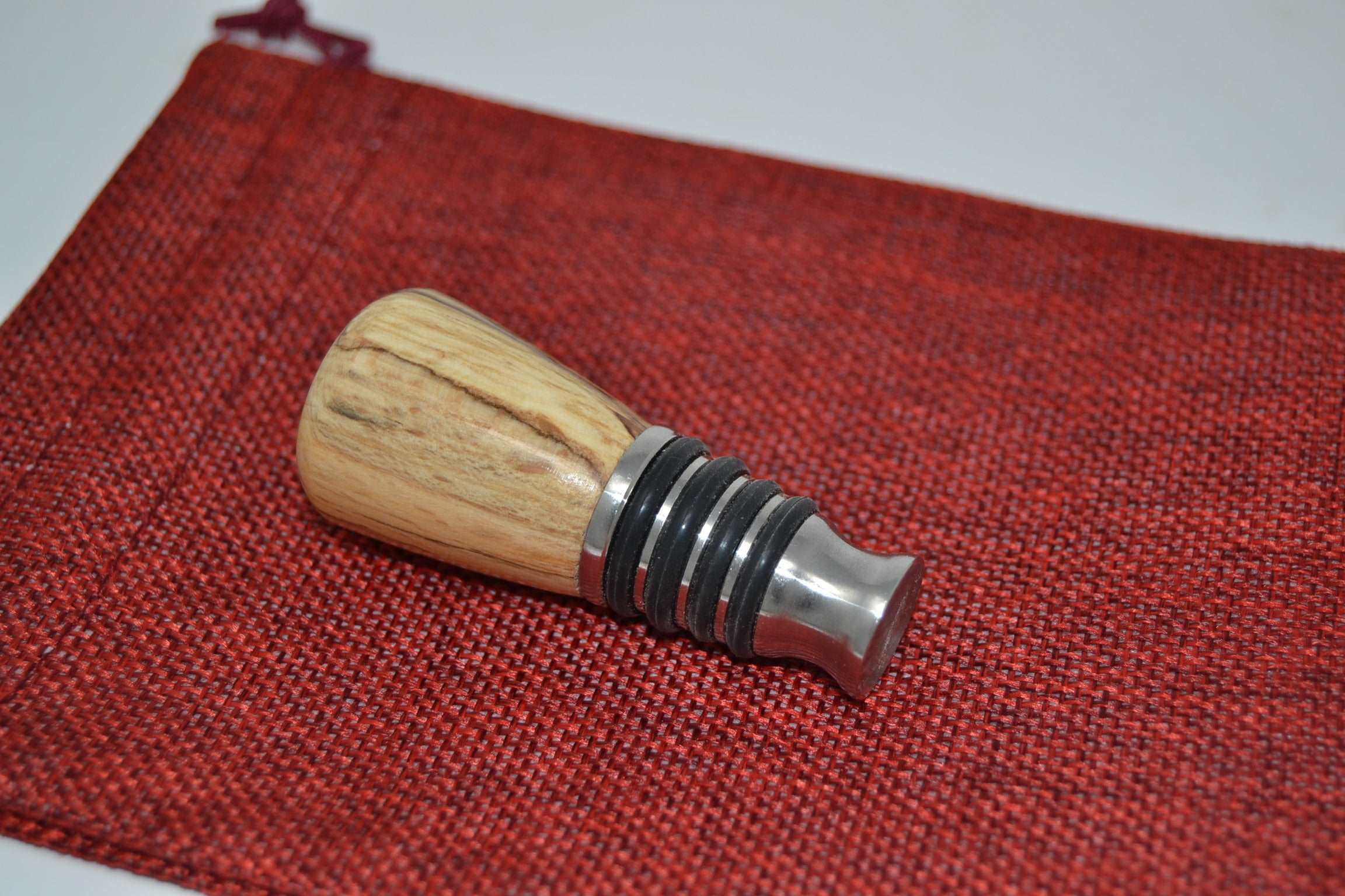 Holz Weinstöpsel Flaschenstöpsel gestockte Buche Handarbeit Edelstahl