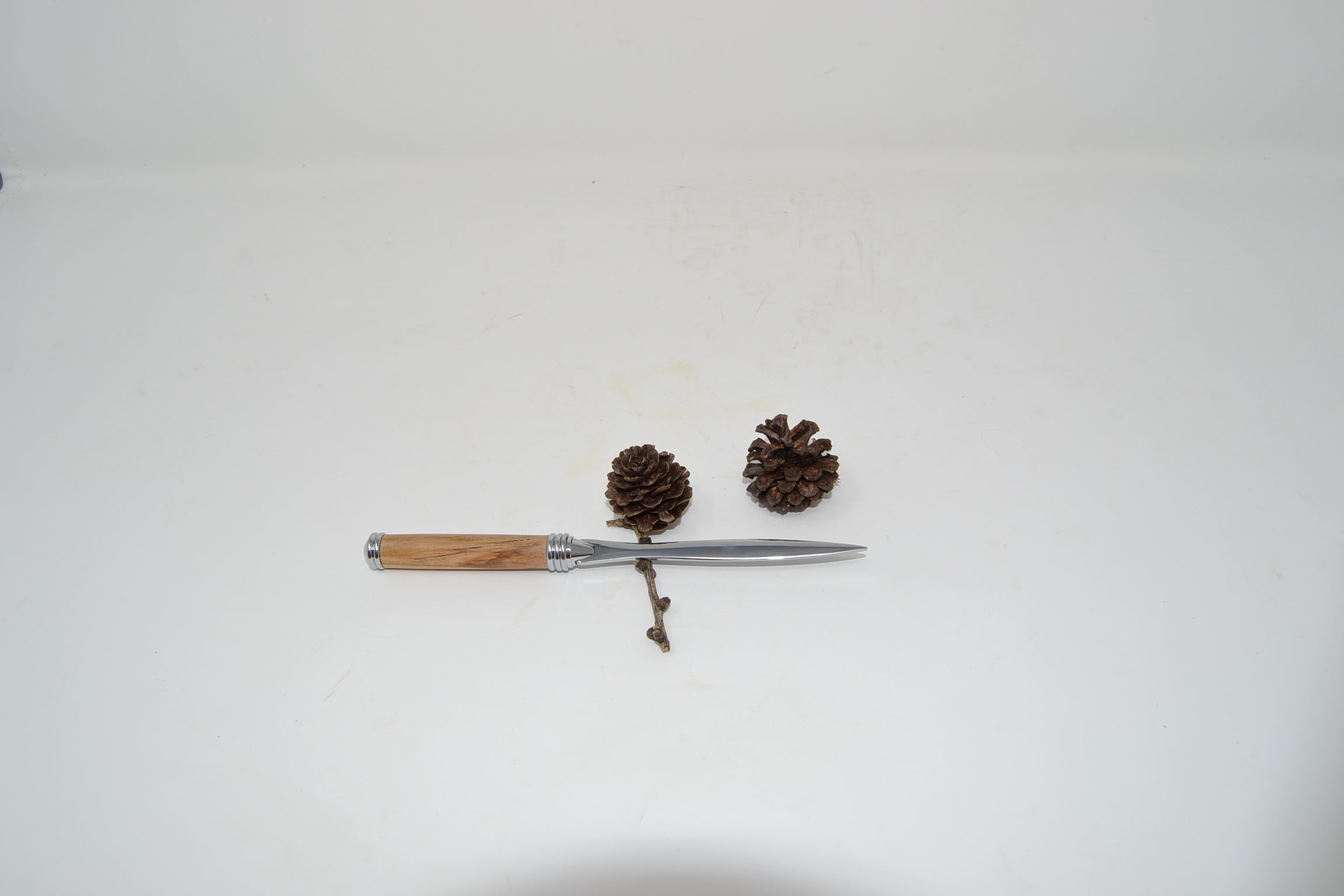 Holz Brieföffner aus Zedernholz