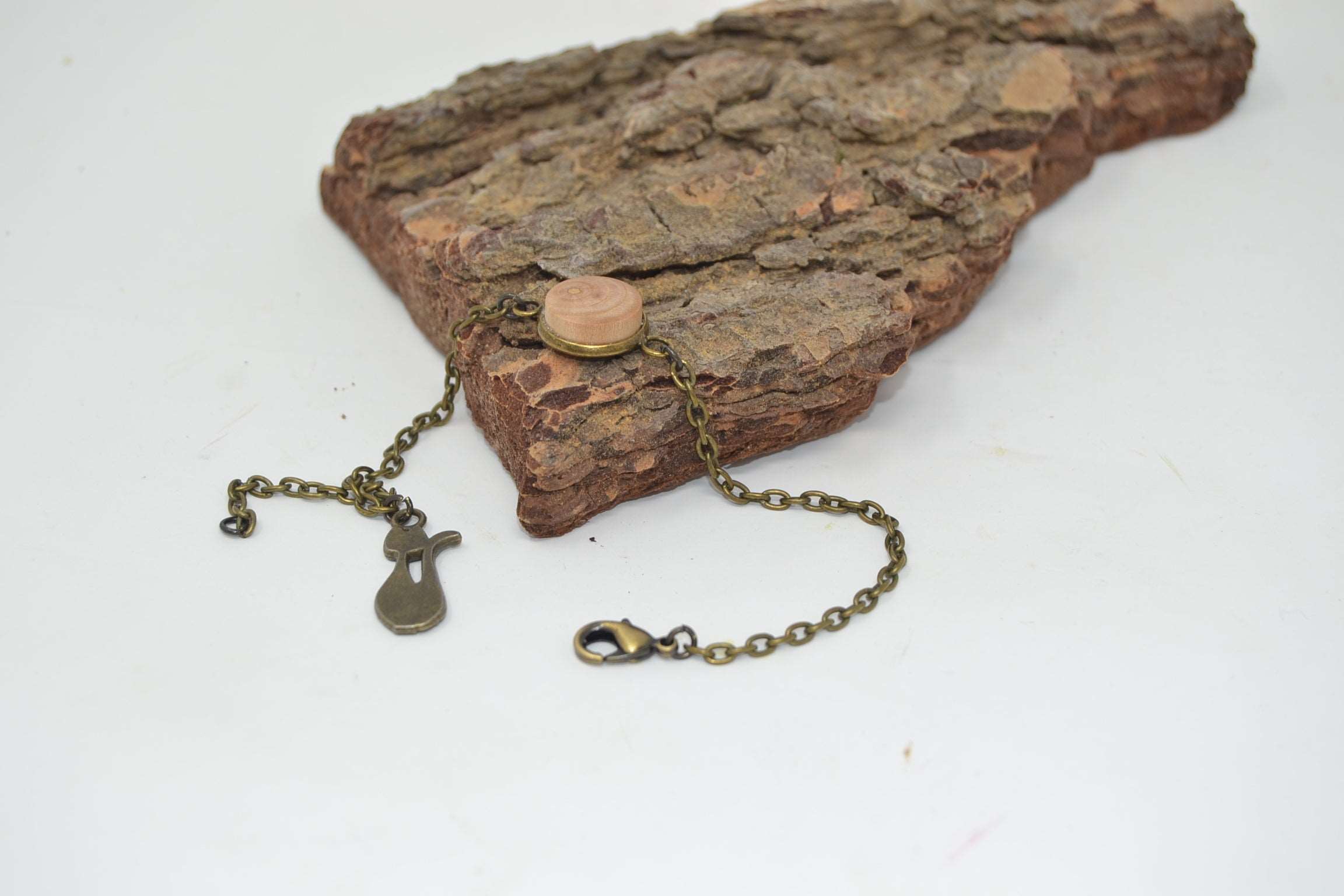 Armband aus Kirschholz