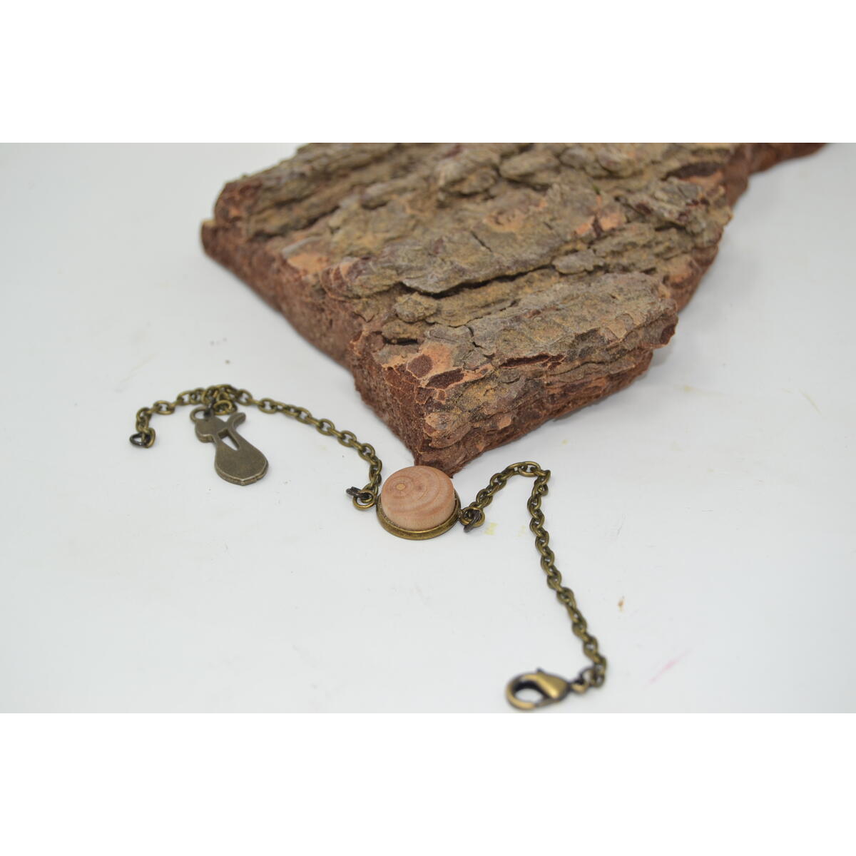 Holzarmband aus Kirschholz