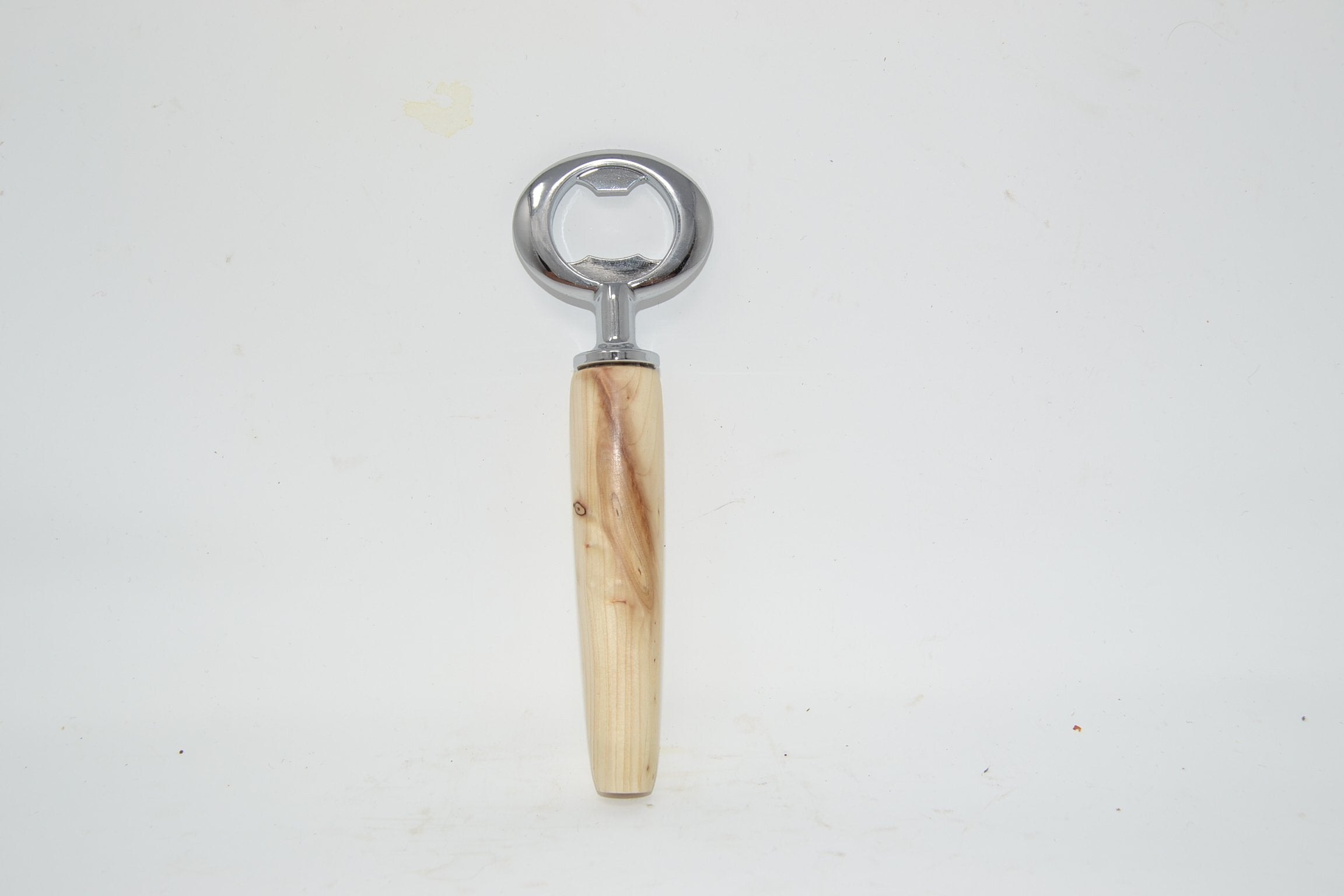 Holz Flaschenöffner aus Wacholder