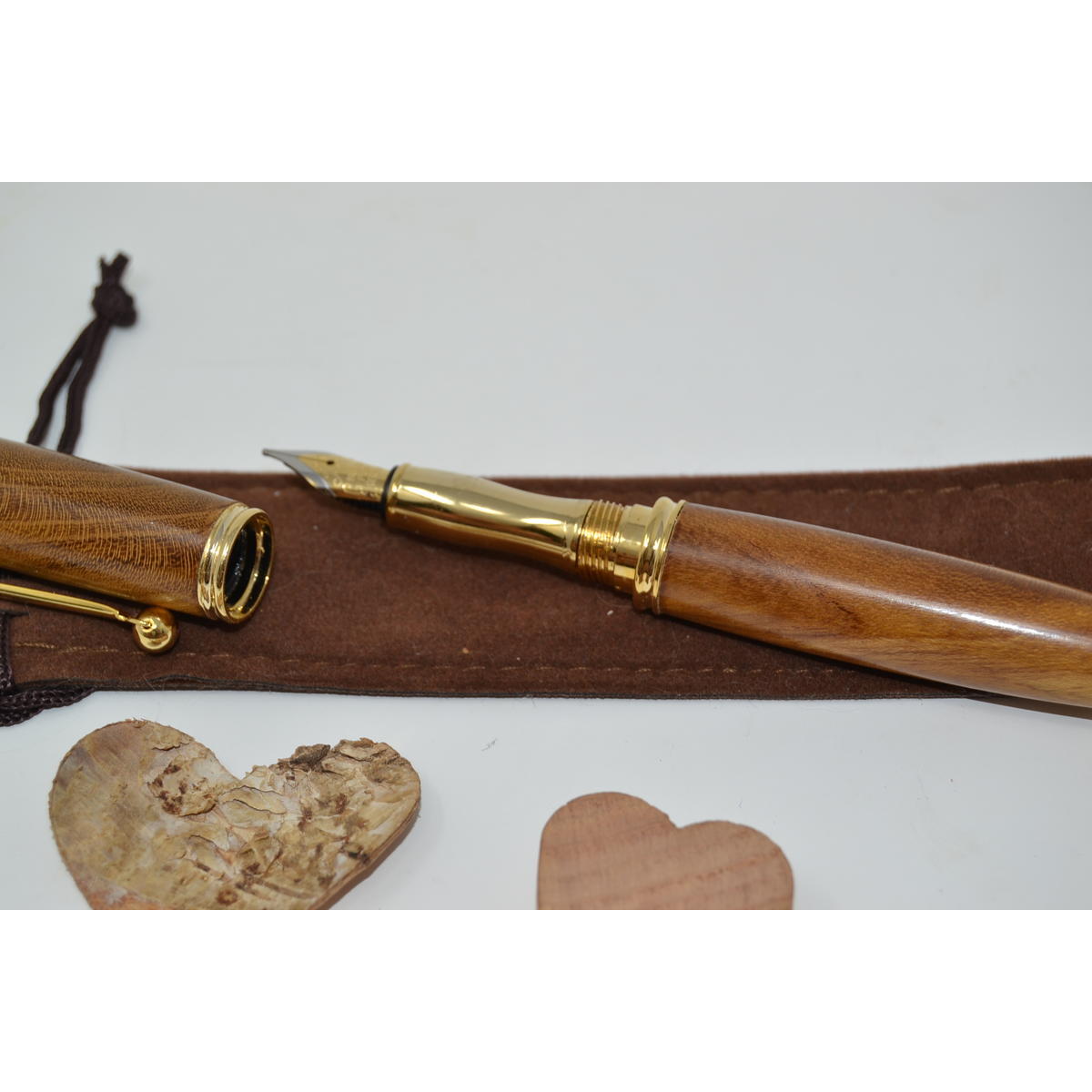 Holz Füllfeder aus Goldregenholz