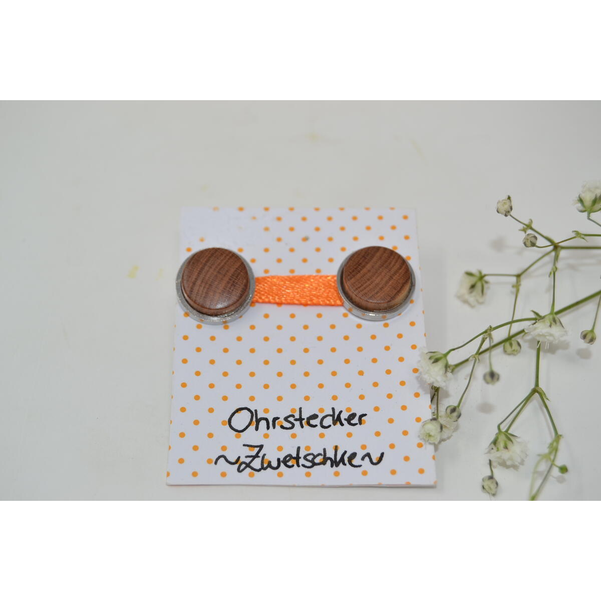 Holz Ohrstecker aus Zwetschkenholz