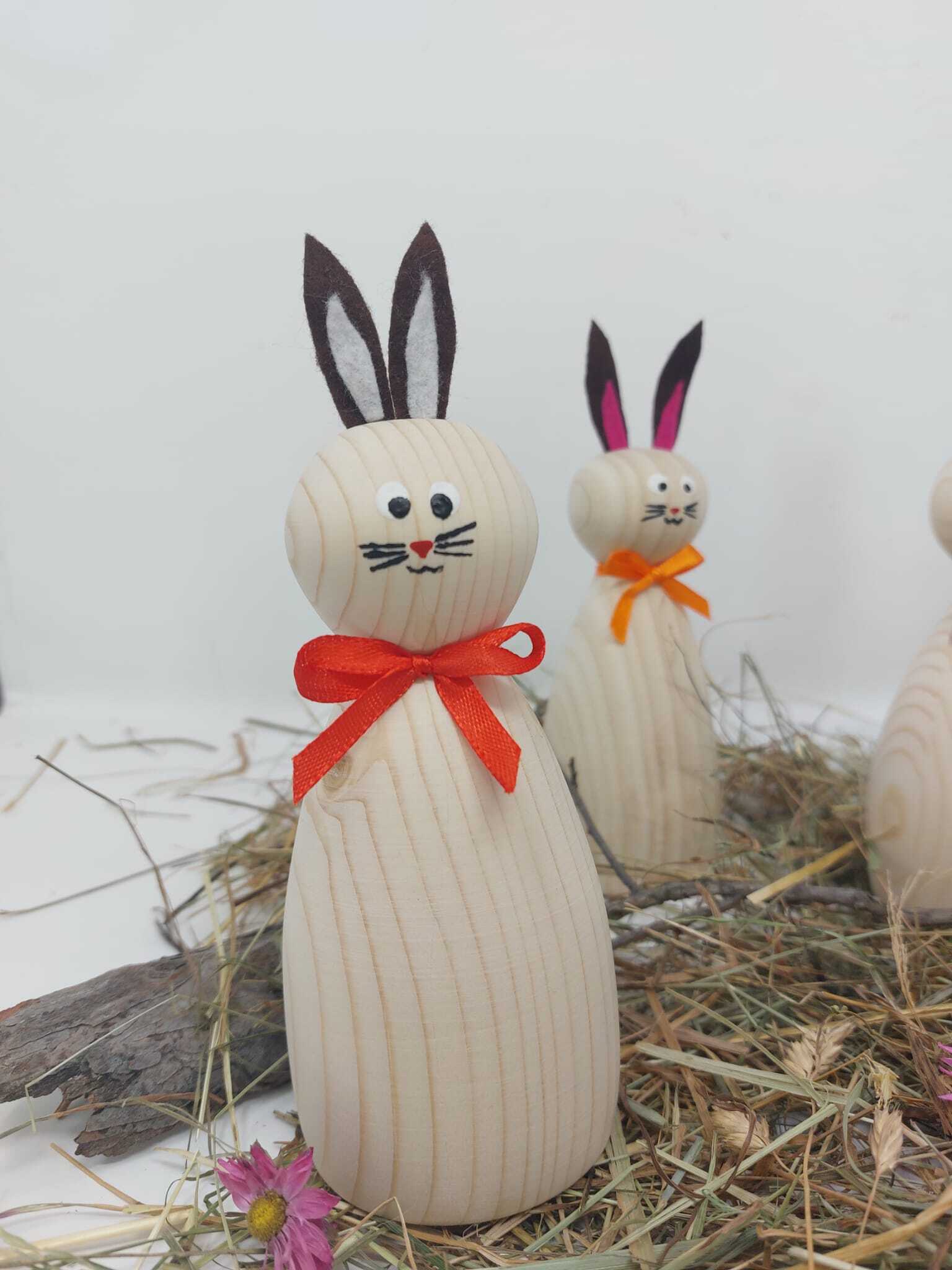 Gedrechselte Holz Osterhasen
