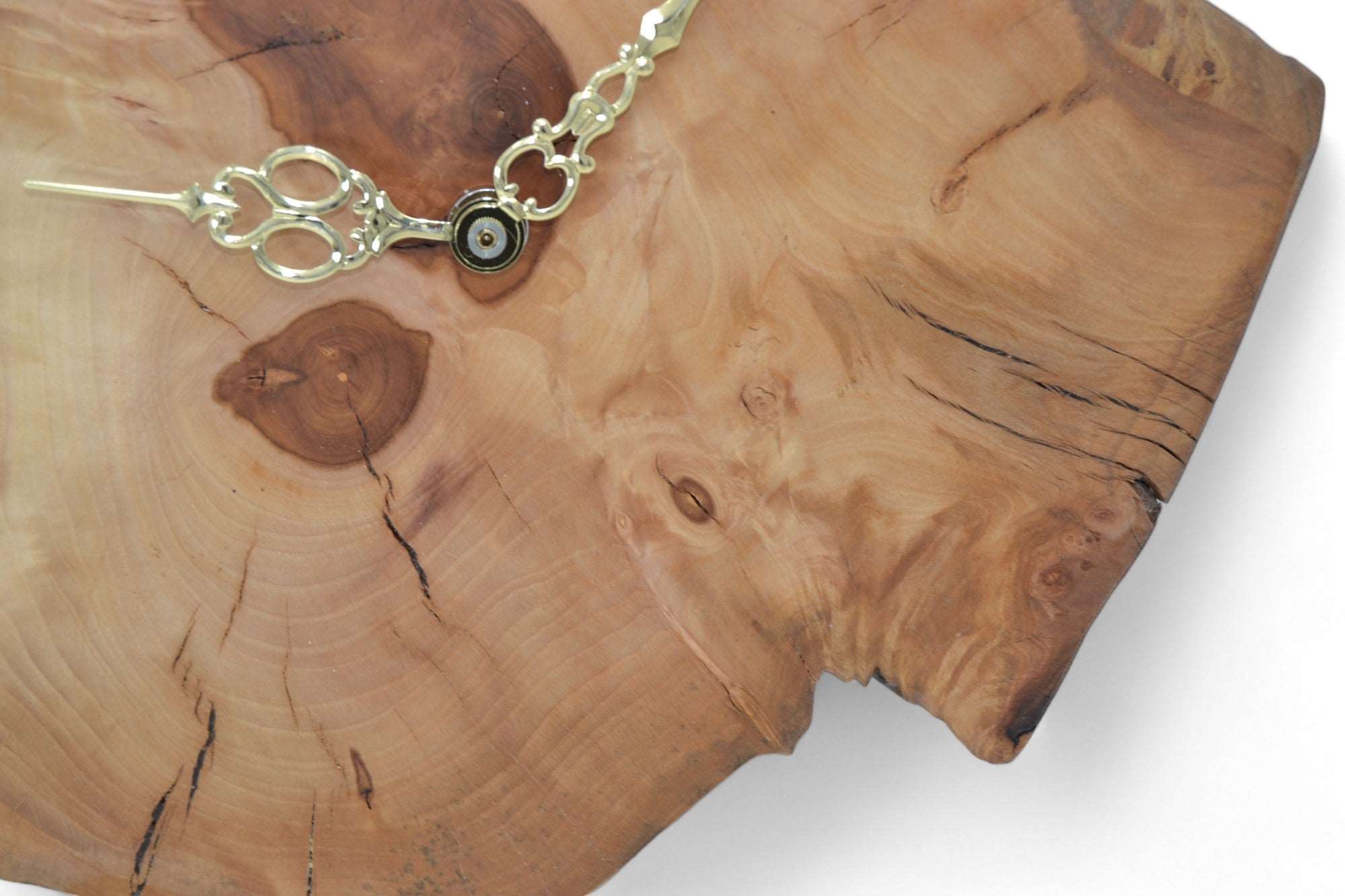 Holz Wanduhr aus Apfelholz