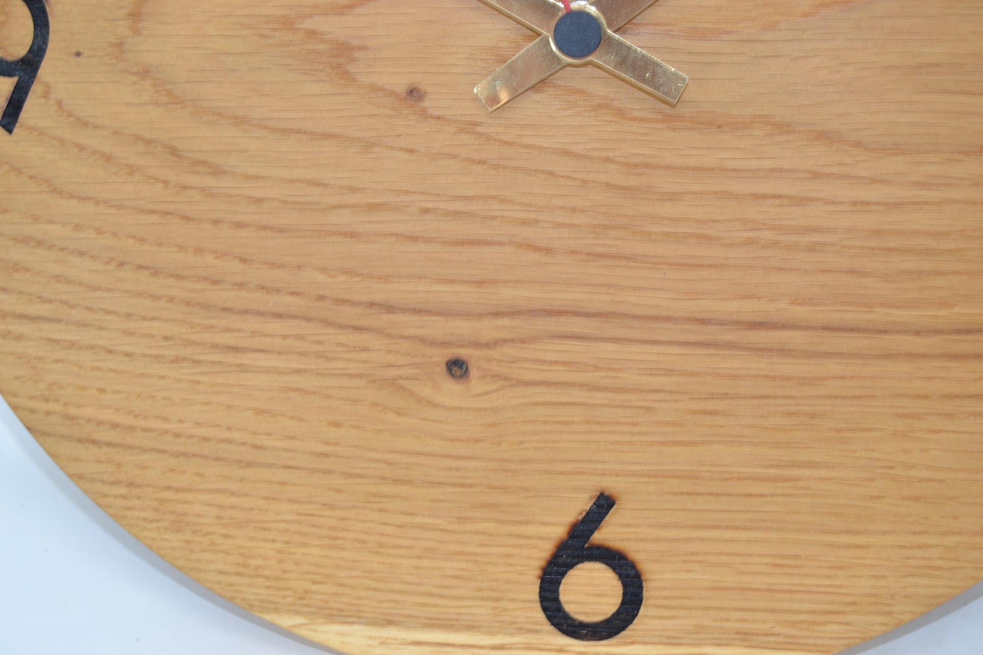 Holz Wanduhr aus Eichenholz