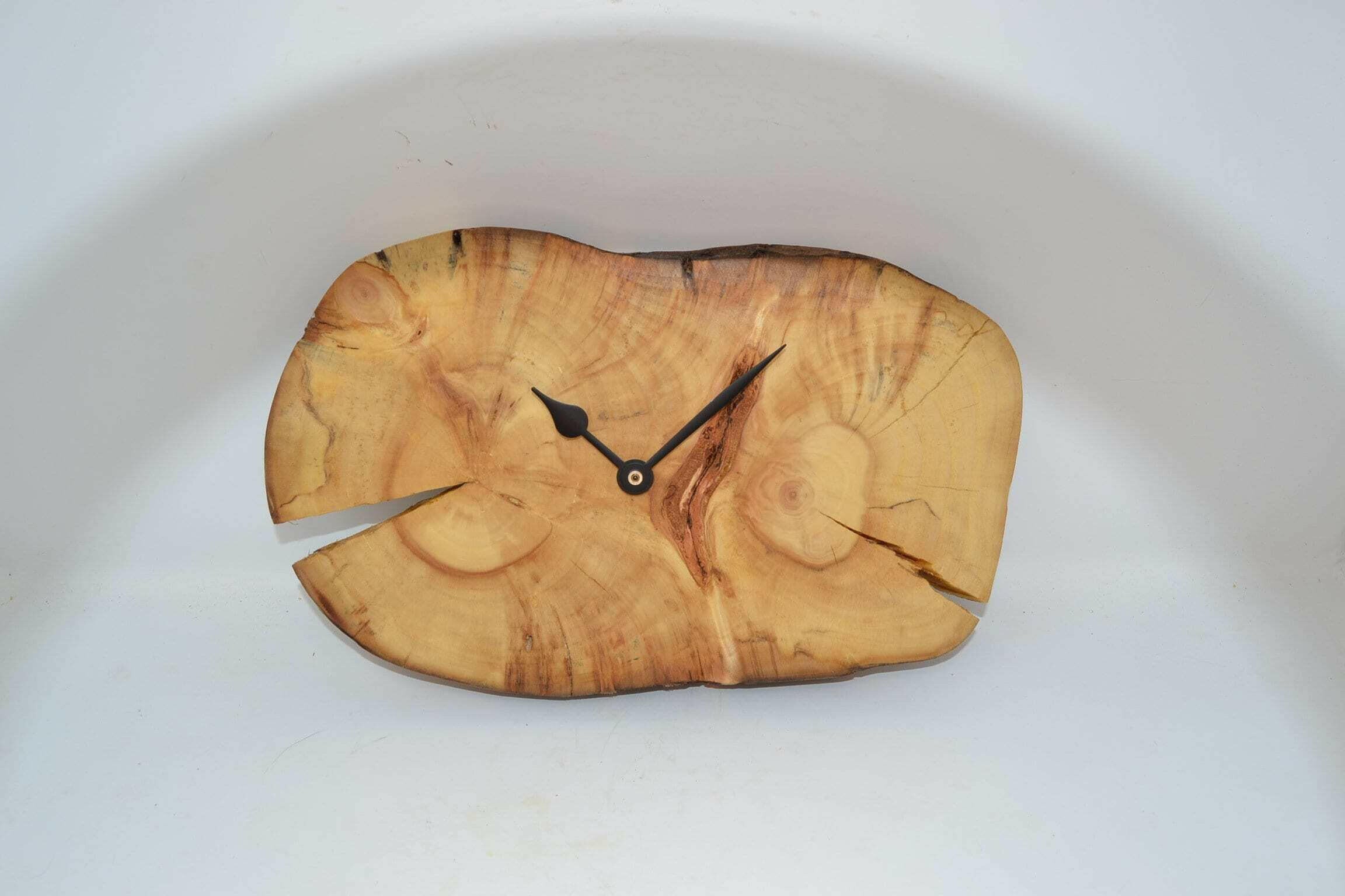 Holz Wanduhr aus Pappelholz