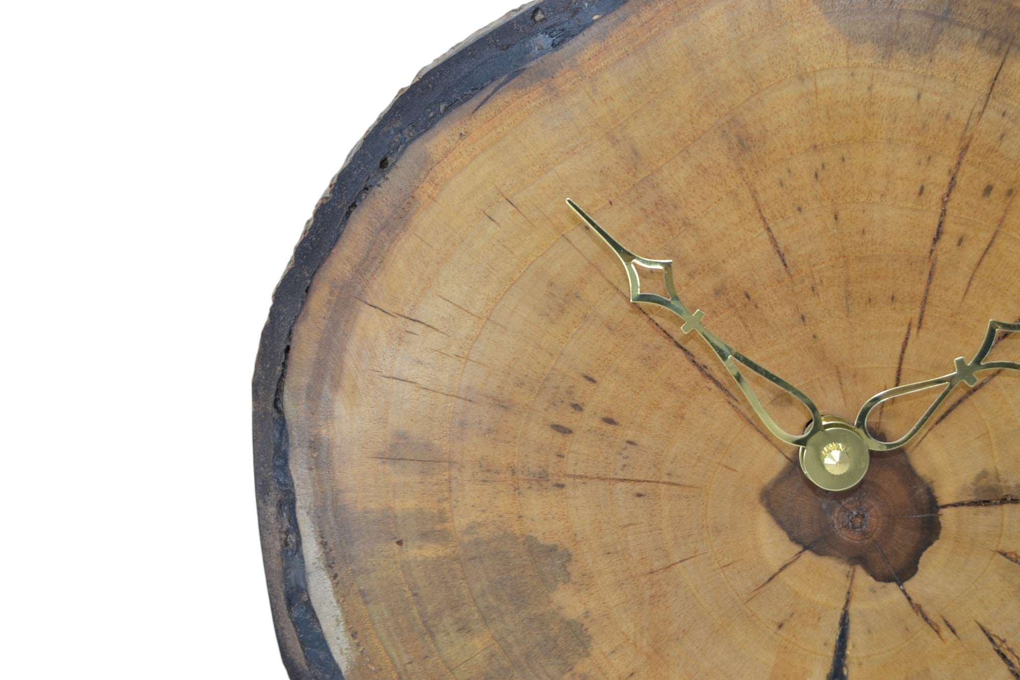 Holz Wanduhr 28x26 cm aus Walnuss Unikat Handarbeit