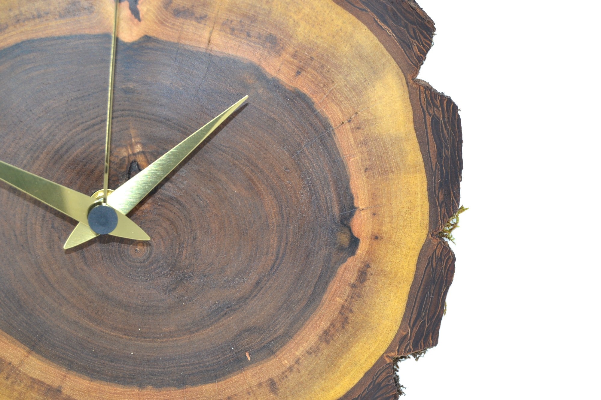 Holz Wanduhr mit Rinde