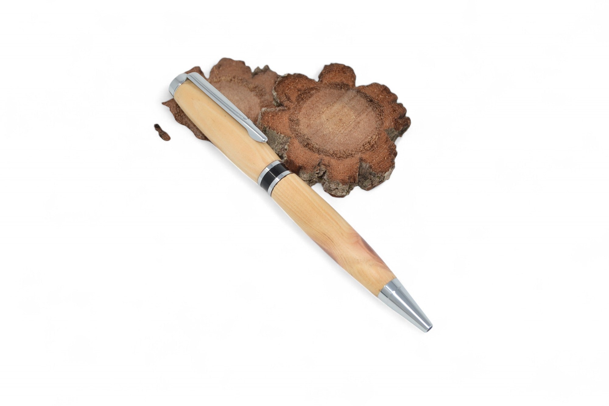 Hochwertiger Holzkugelschreiber Zirbe