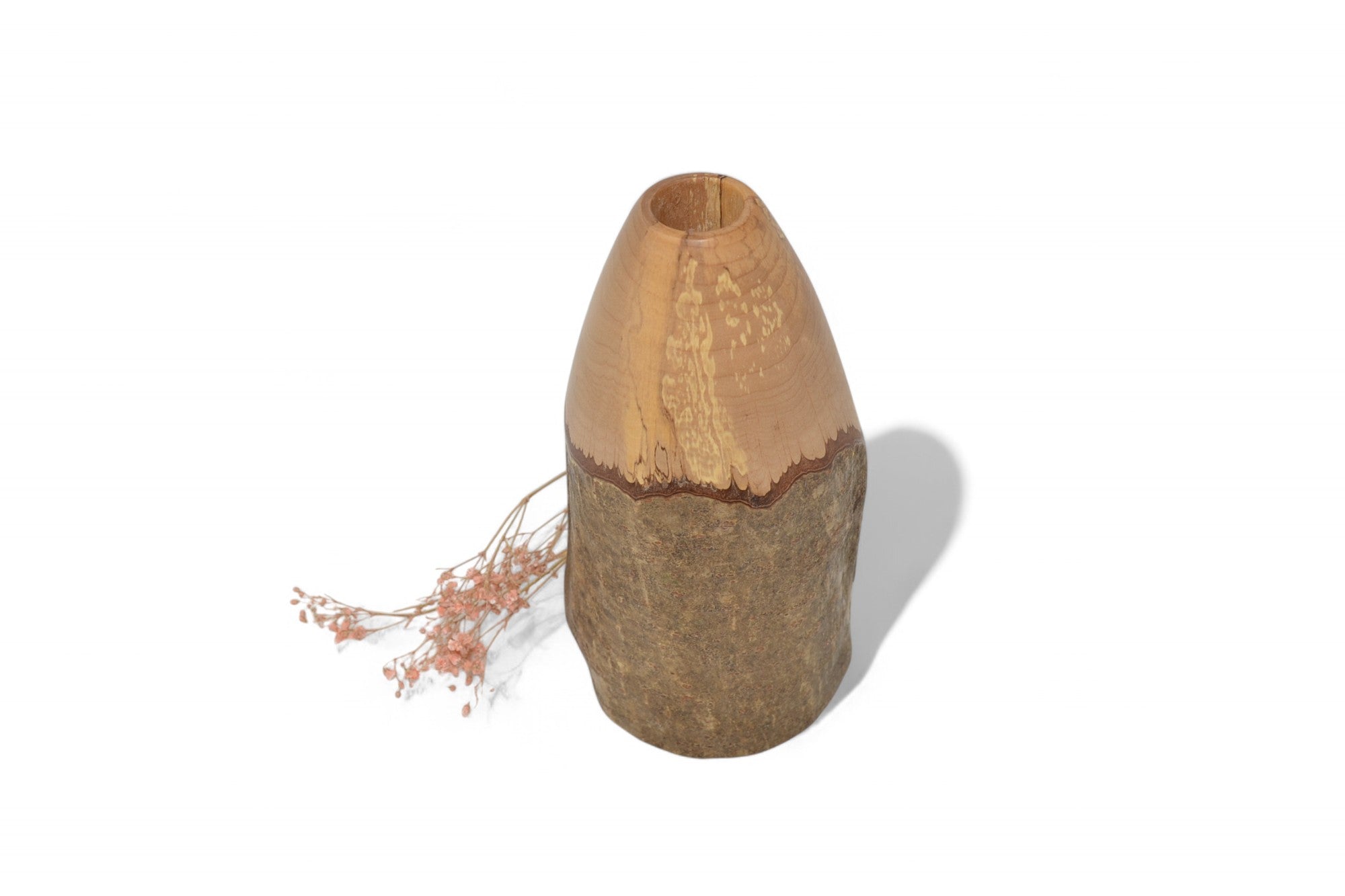 Holzvase aus Haselnuss Holz