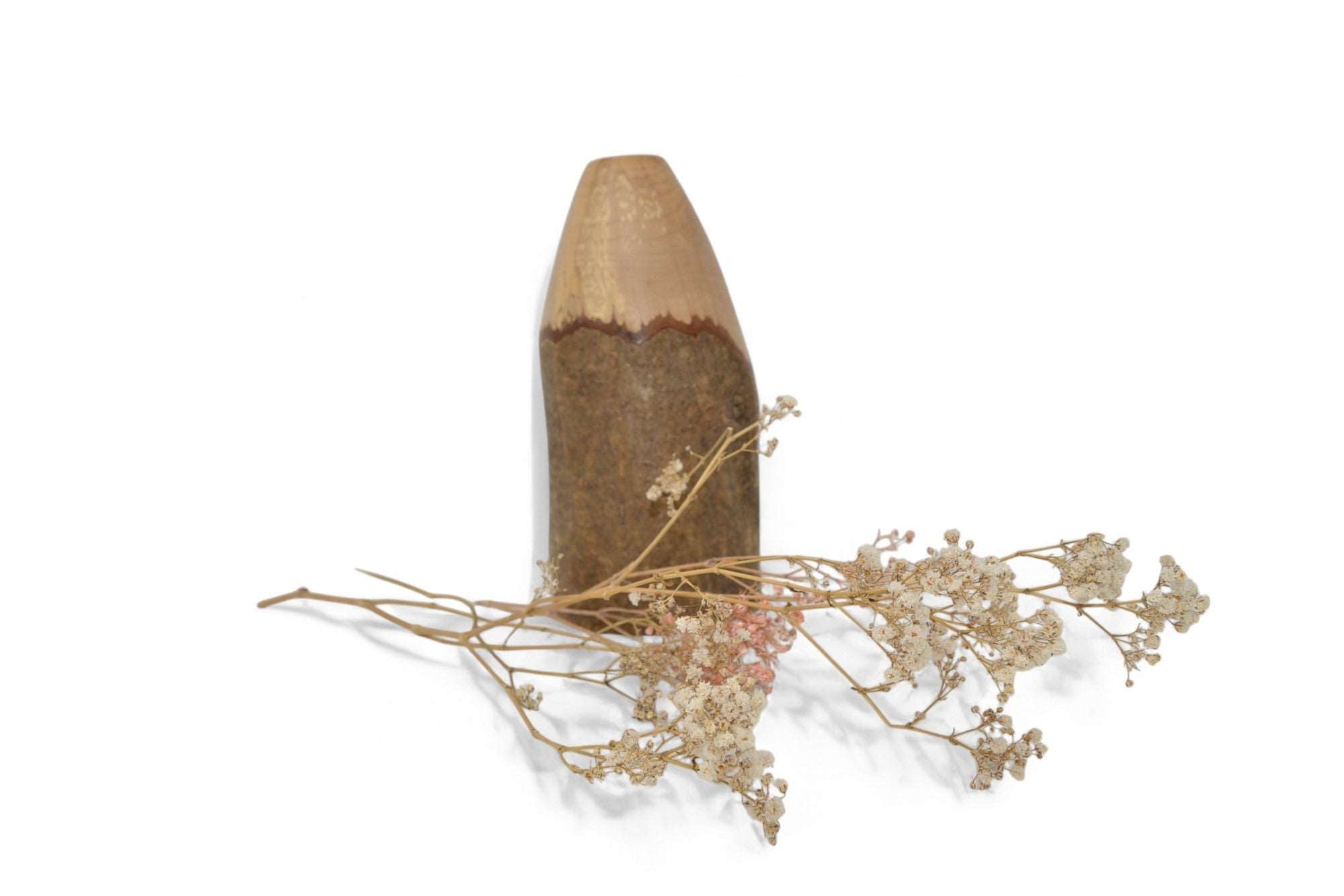 Holzvase aus Haselnuss Holz