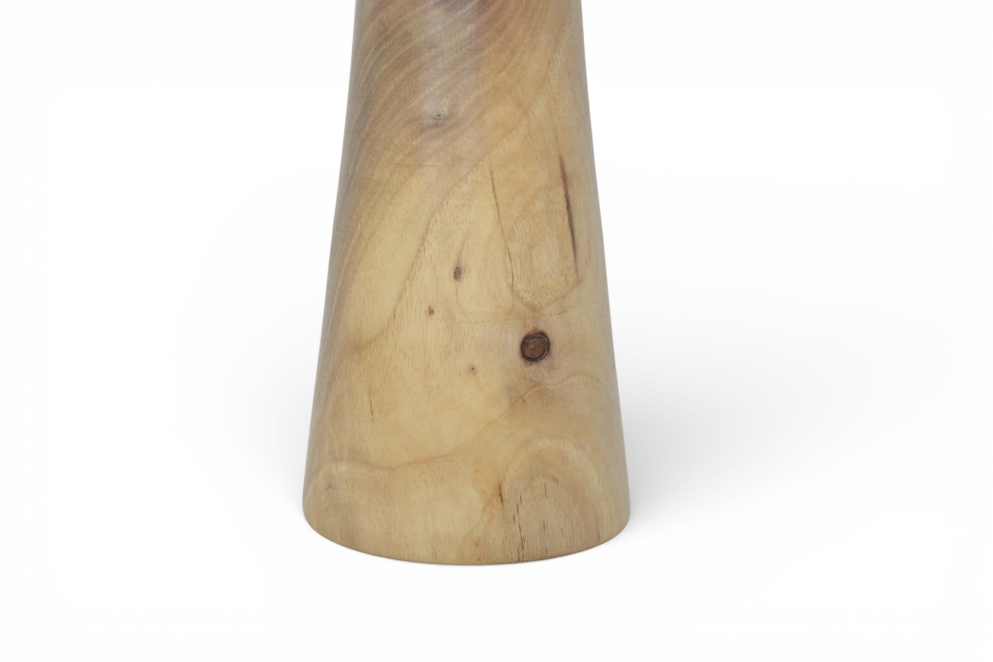 Holzvase aus Walnuss-Holz