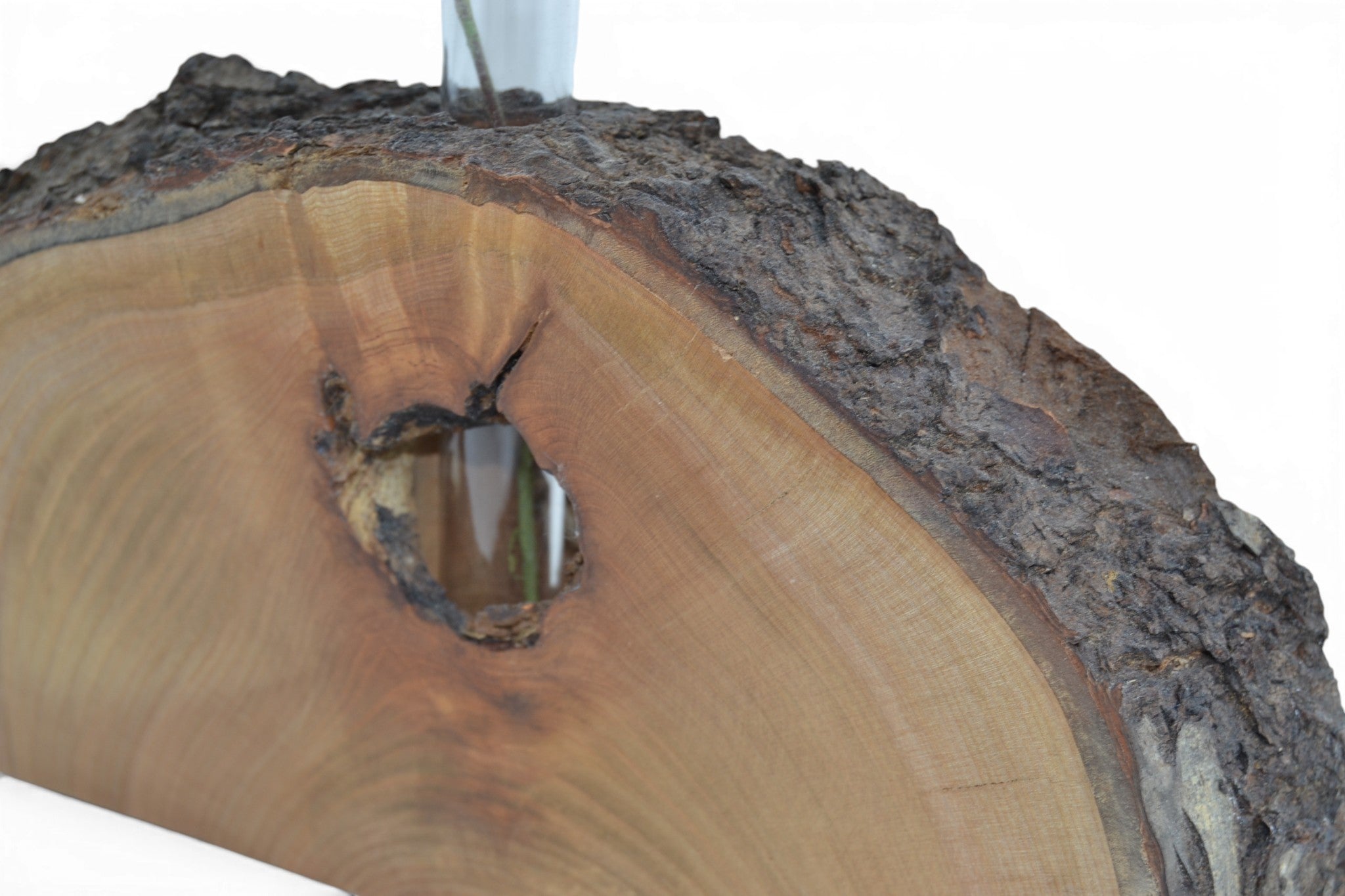 Holzvase aus Wildkirsche