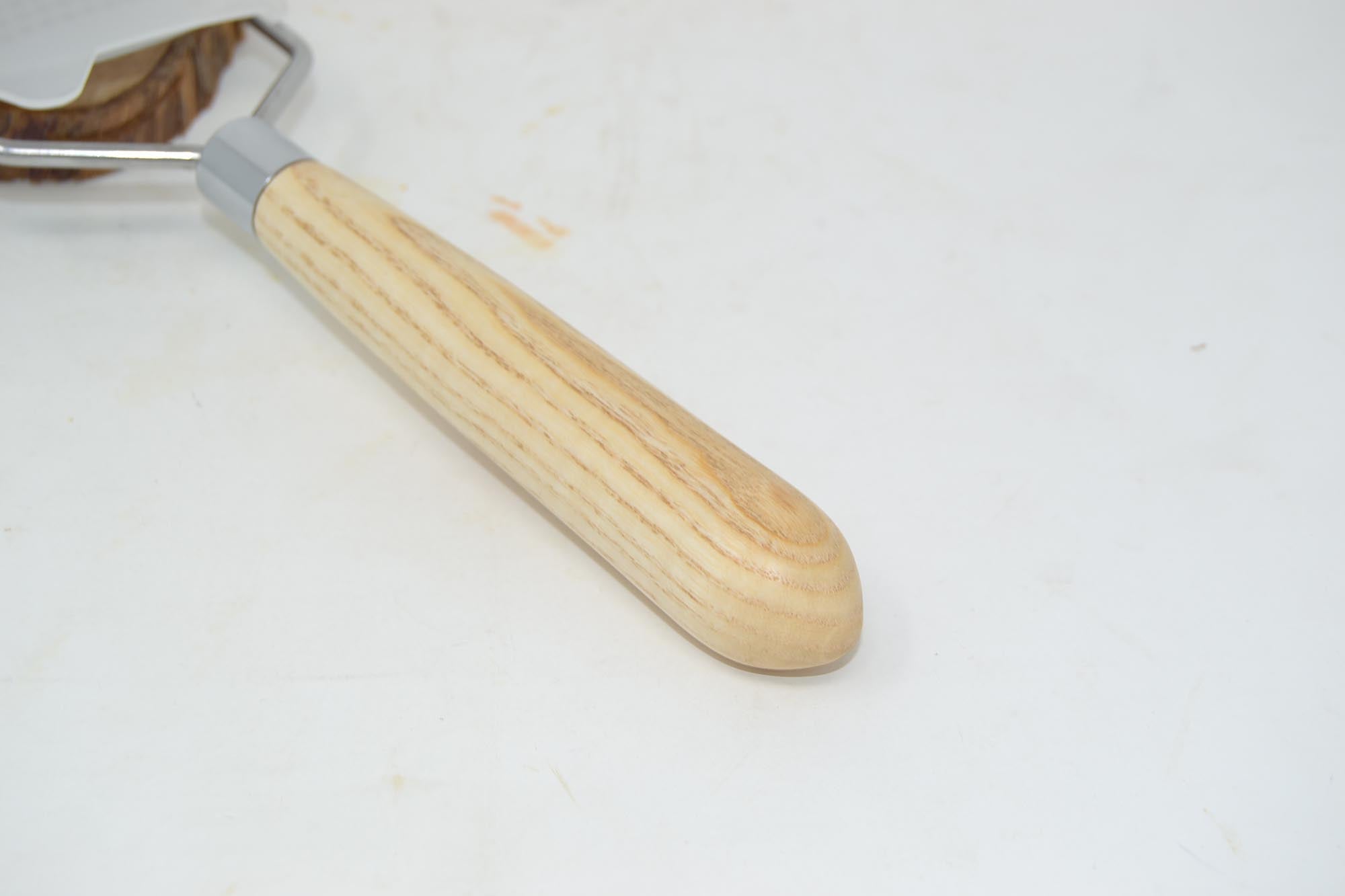 Holz Küchenreibe mit Holzgriff aus Eschenholz