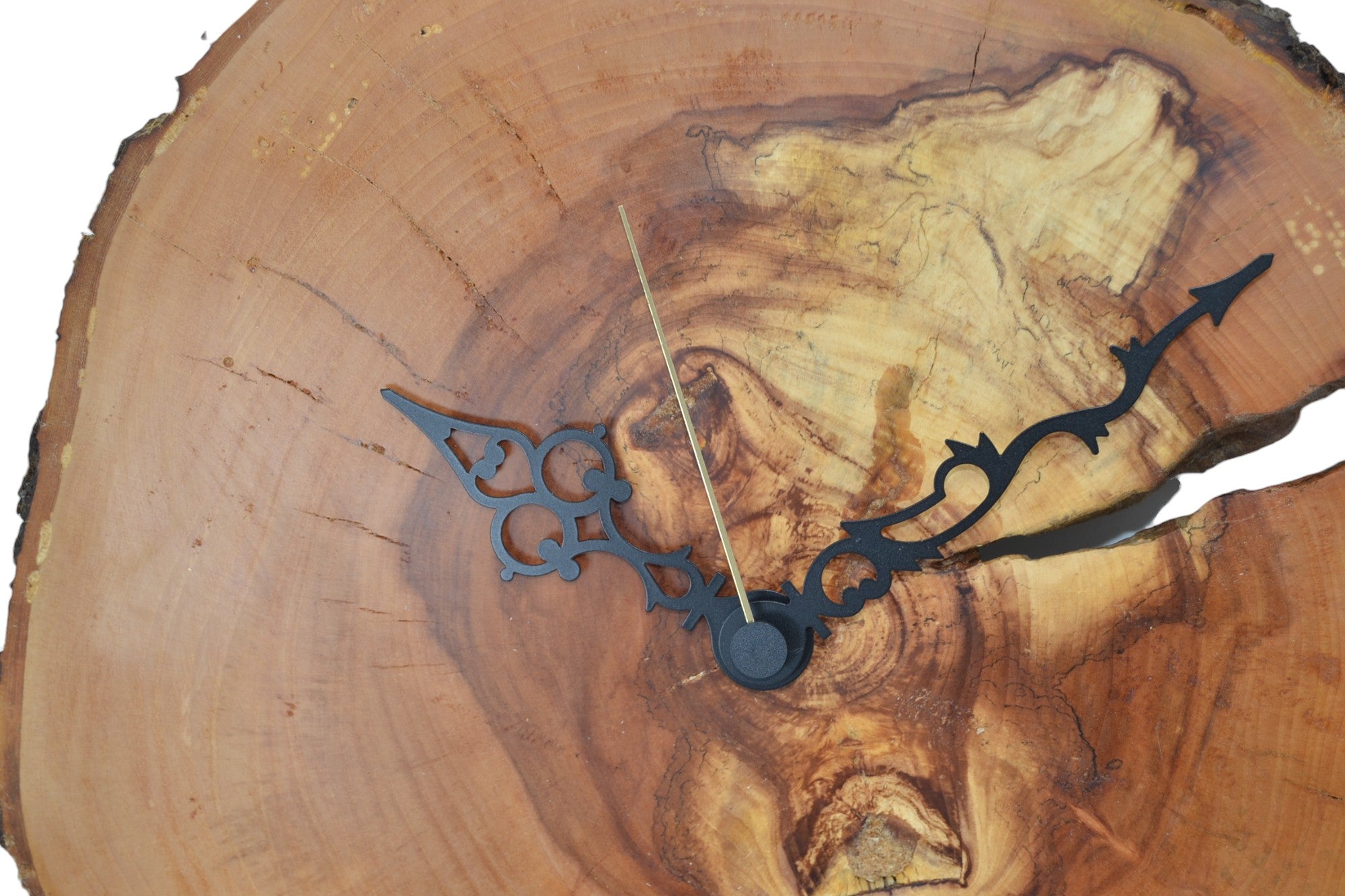 Holz Wanduhr aus Apfelholz