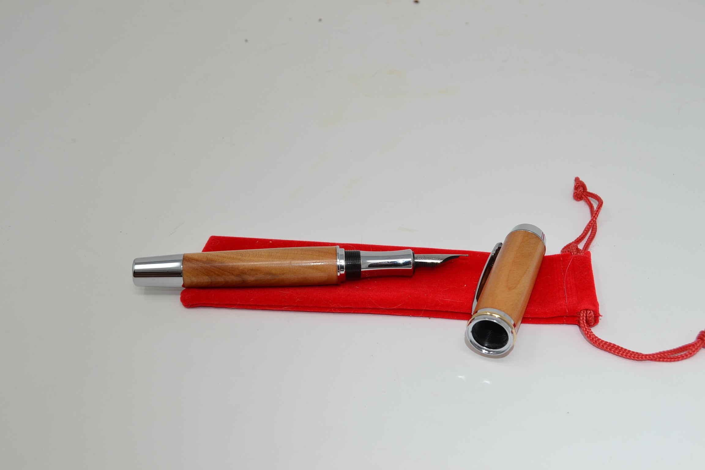 Holzfüller aus Kirschholz