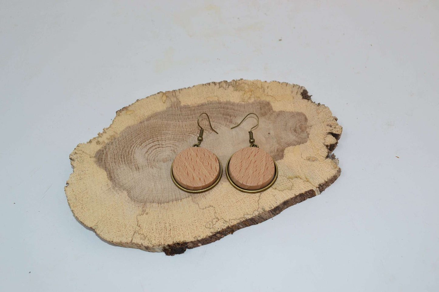 Holz Trachtenschmuck Ohrringe 3 cm Buche Handarbeit
