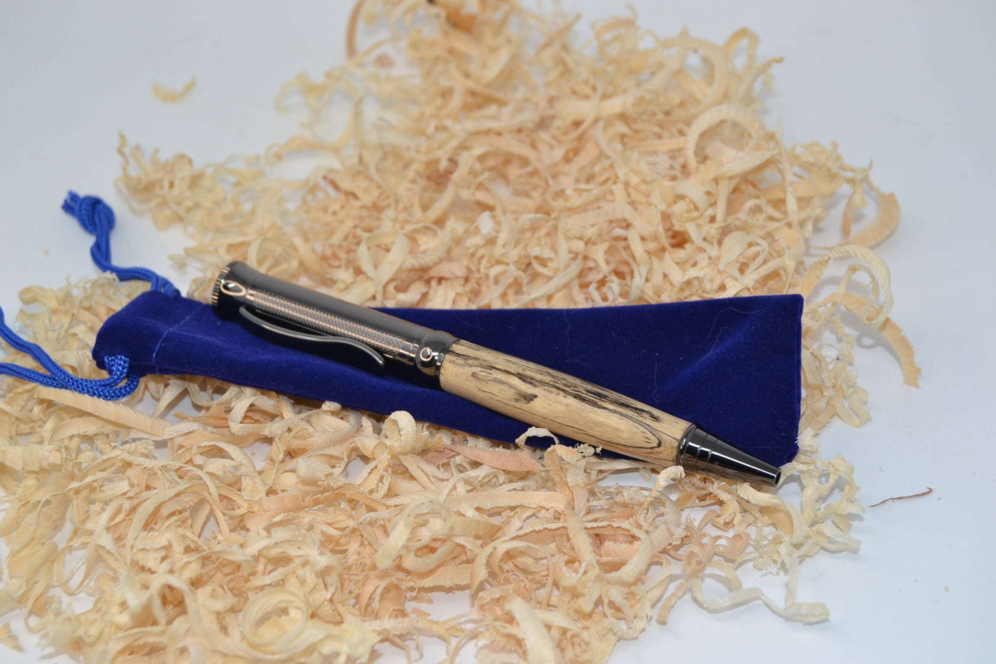 Holzkugelschreiber gestockte Hainbuche gun metallic Unikat handmade