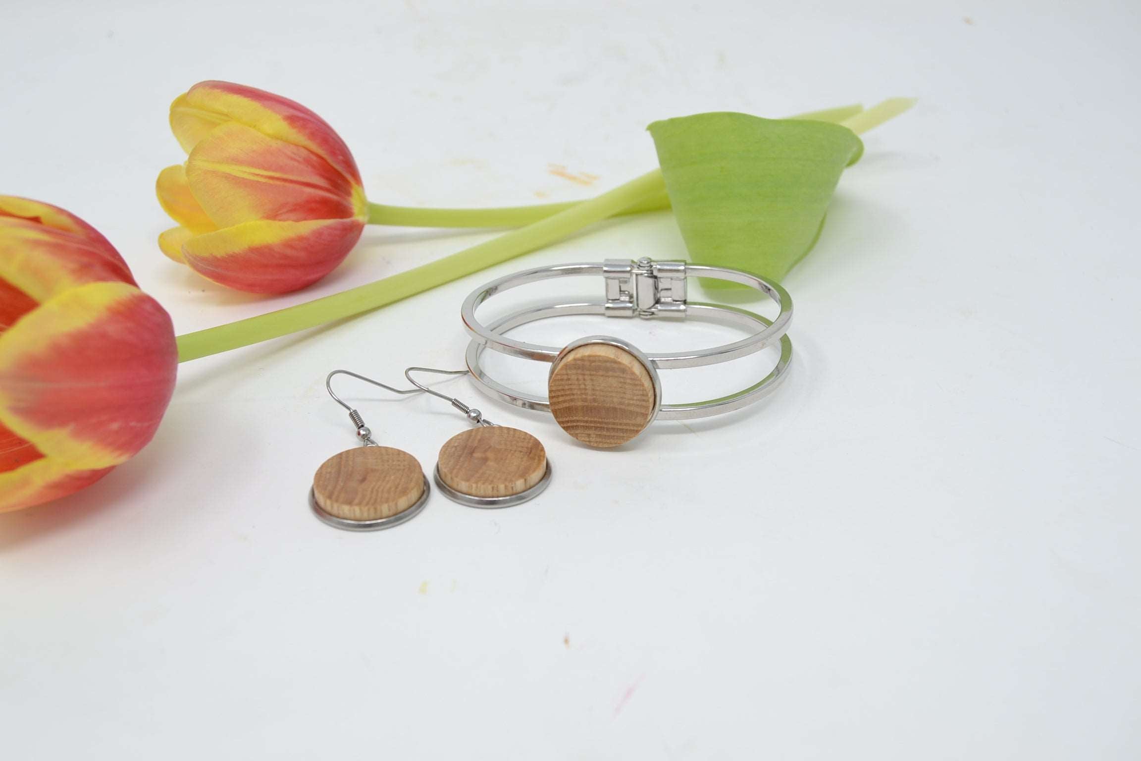 Holz Schmuckset Armreif Ohrringe Esche verchromt Geschenkset Unikat