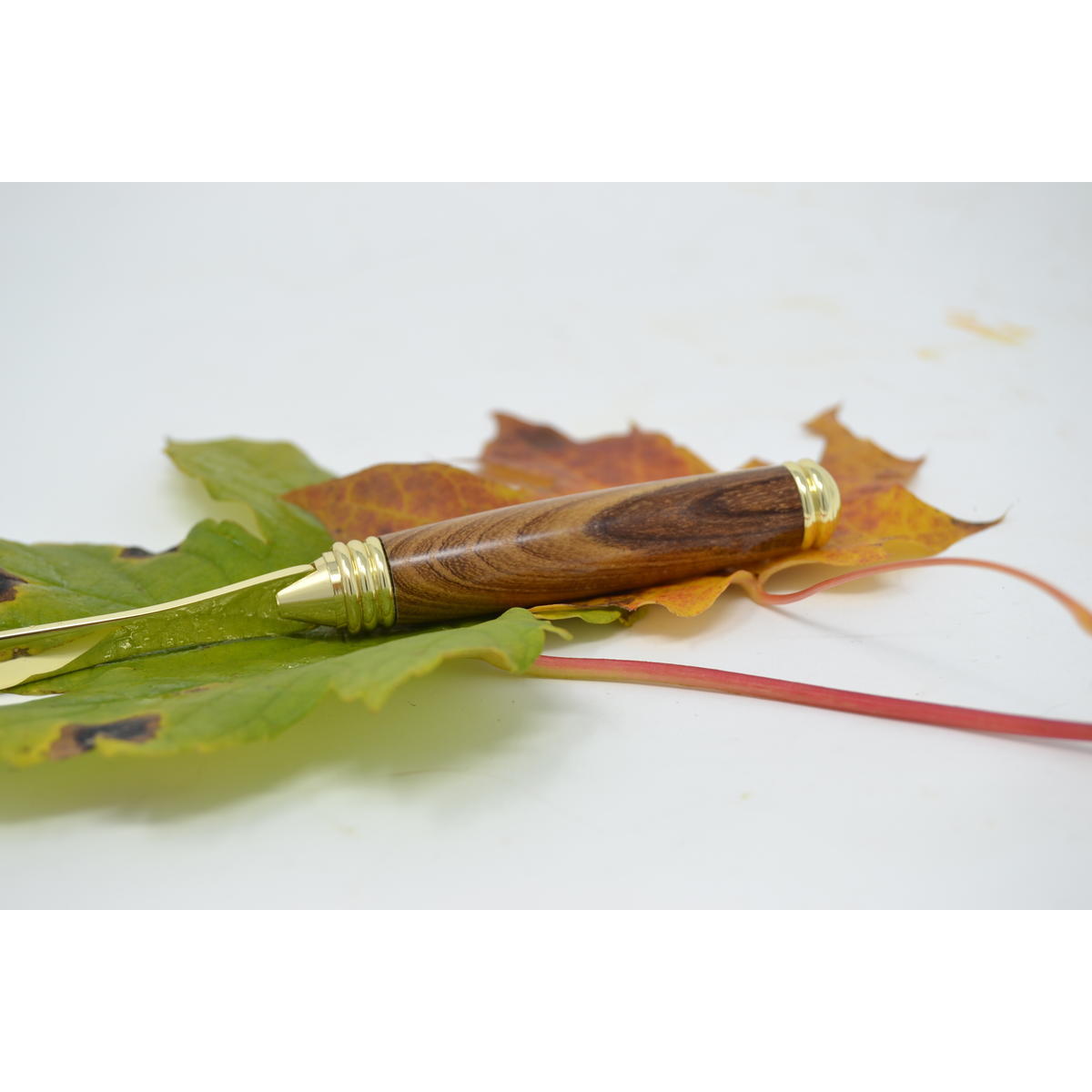 Holz Brieföffner aus Goldregenholz 24k vergoldet