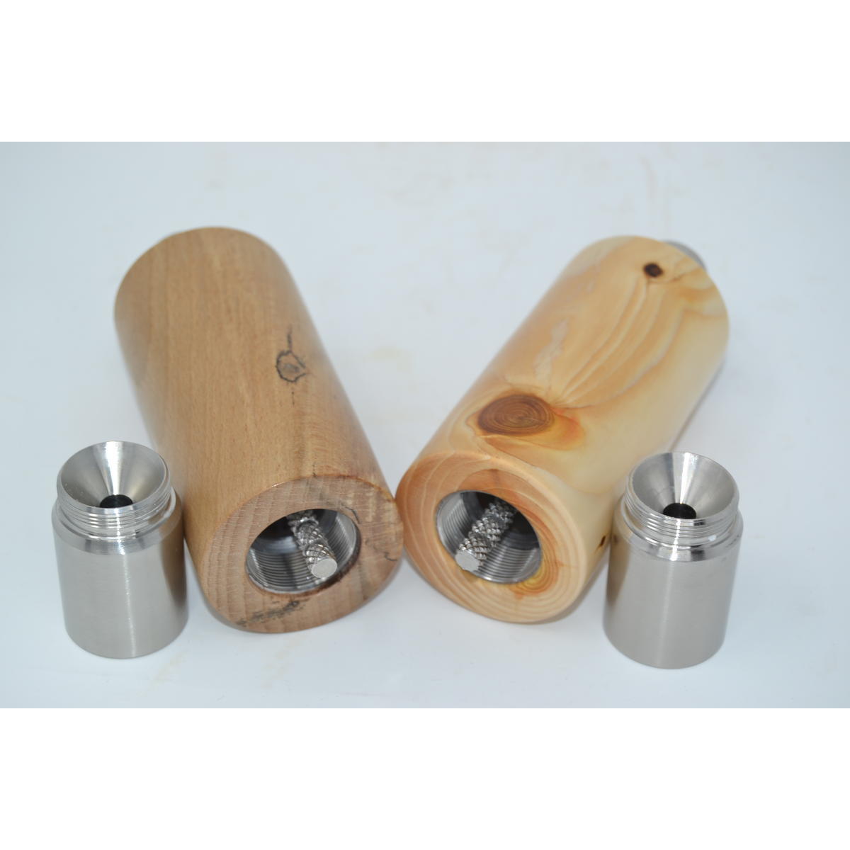 Holz Einhandmühlen Set aus Buchenholz & Zedernholz