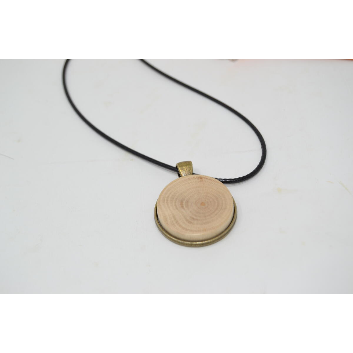 Holz Halskette aus Platane