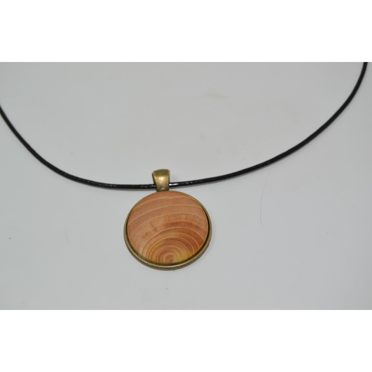 Holz Halskette aus Zedernholz