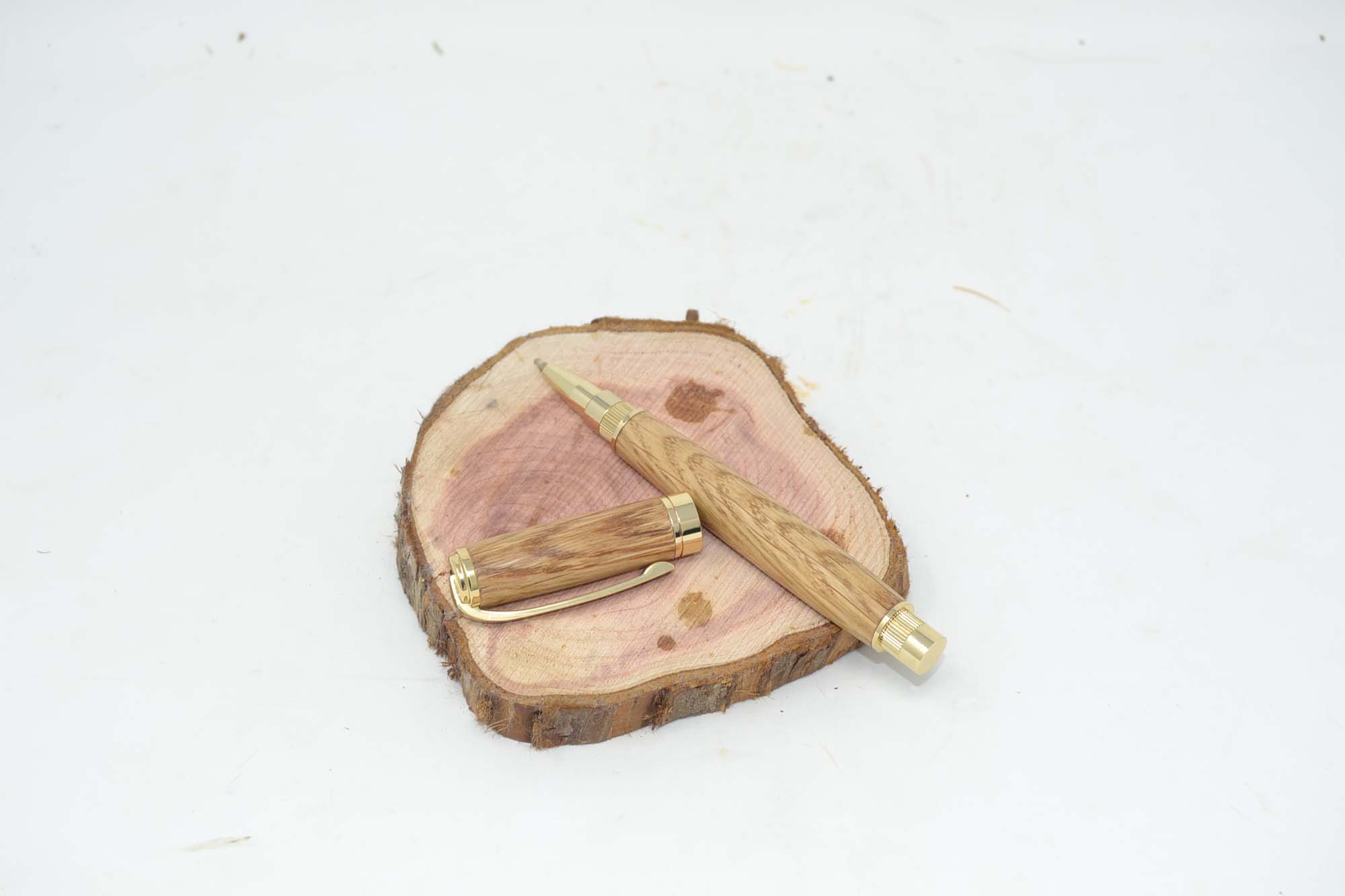 Holz Rollerpen aus Eichenholz, vergoldet