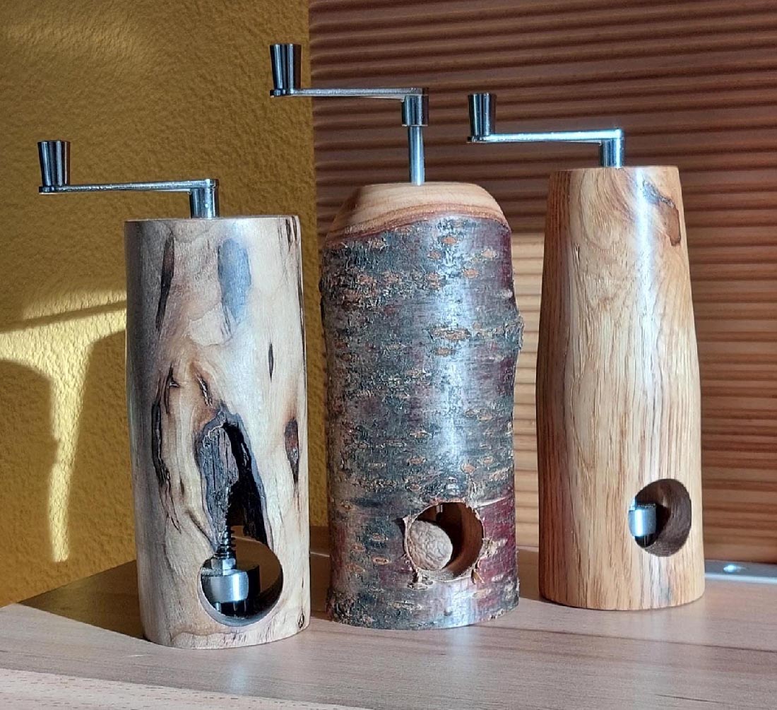 Muskatmühlen aus Holz