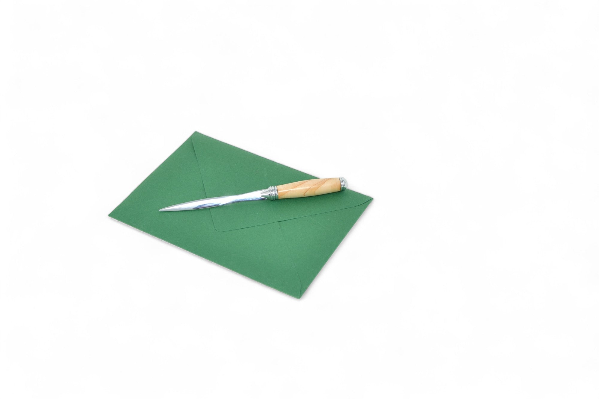 briefoeffner-aus-atlaszeder