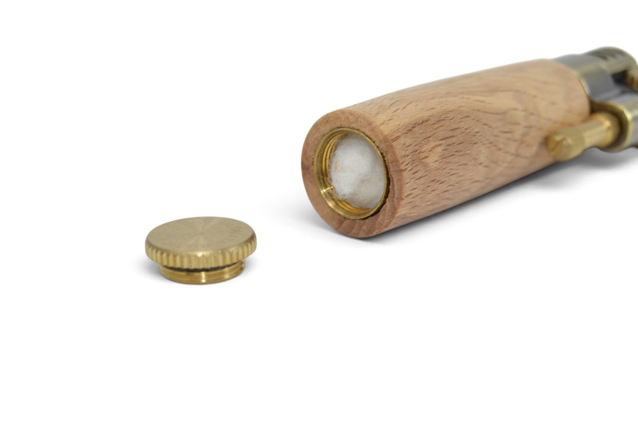 Benzinfeuerzeug mit Holzgriff