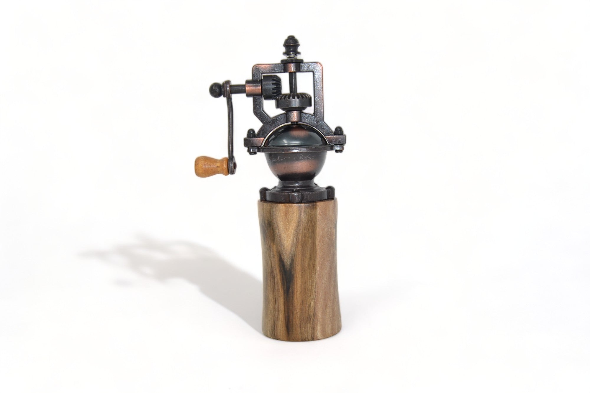 Holz Gewürzmühle Walnuss mit Kurbel