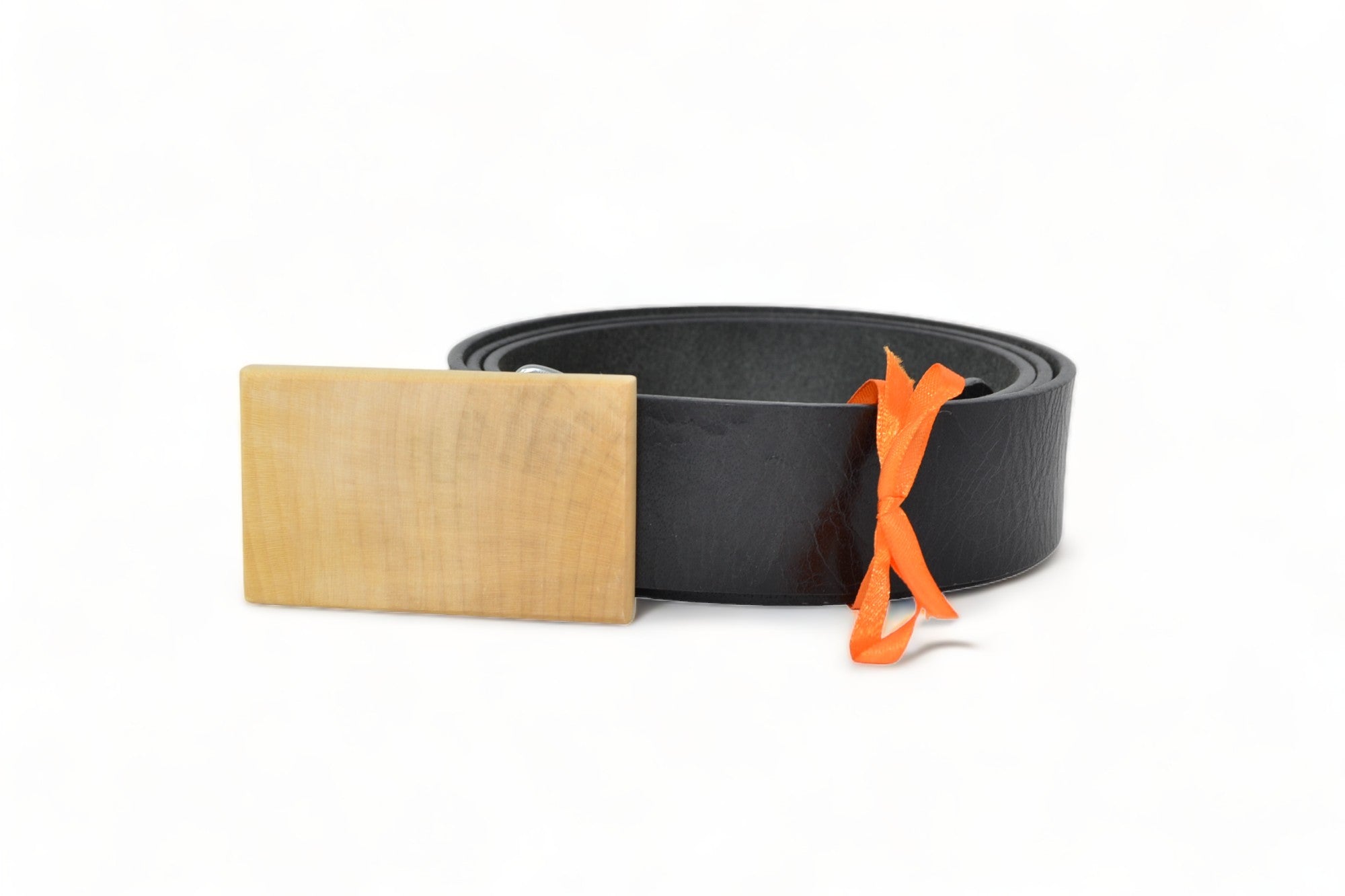 Holzgürtel aus Ahornholz und Büffelleder