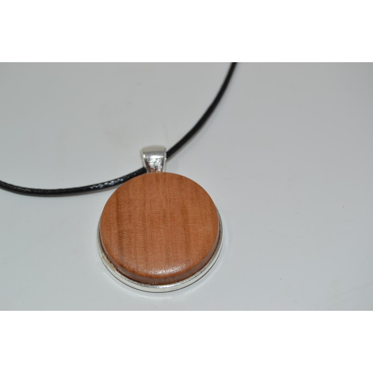 Holz Halskette aus Kirschholz