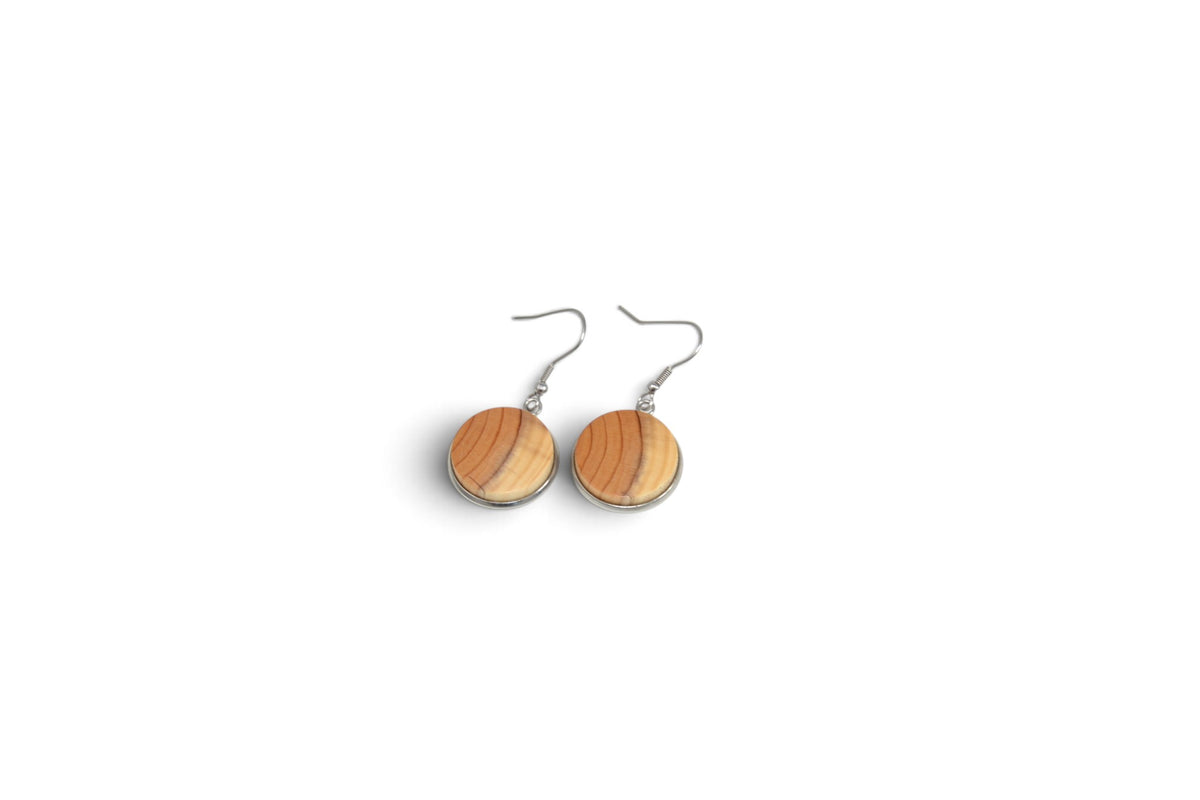Holz Ohrringe aus Eibe