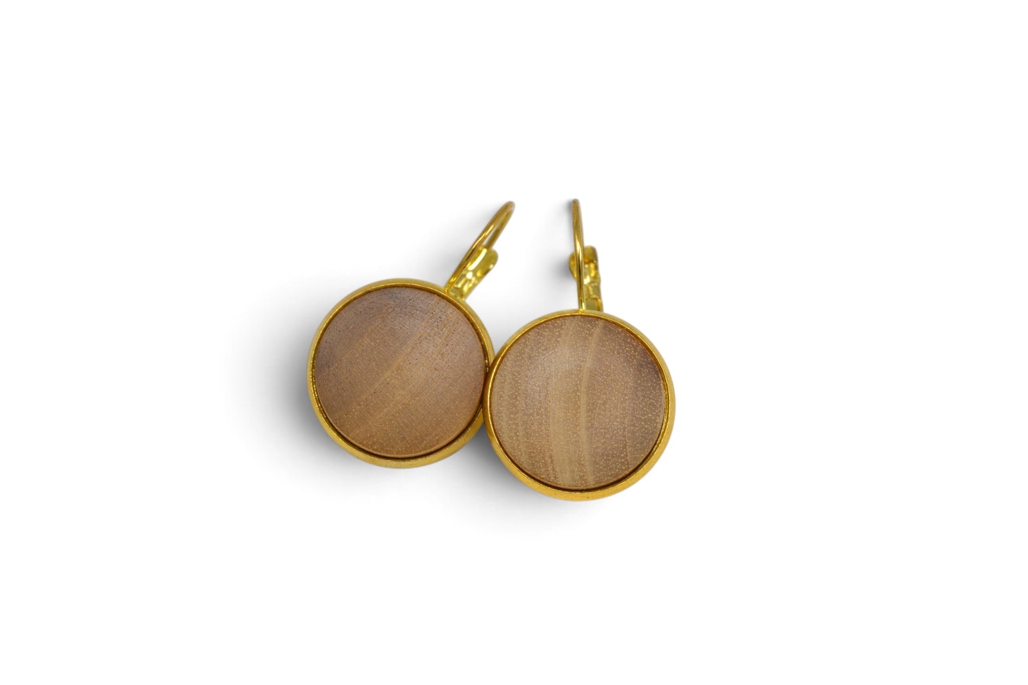 Holz Ohrringe aus Walnuss