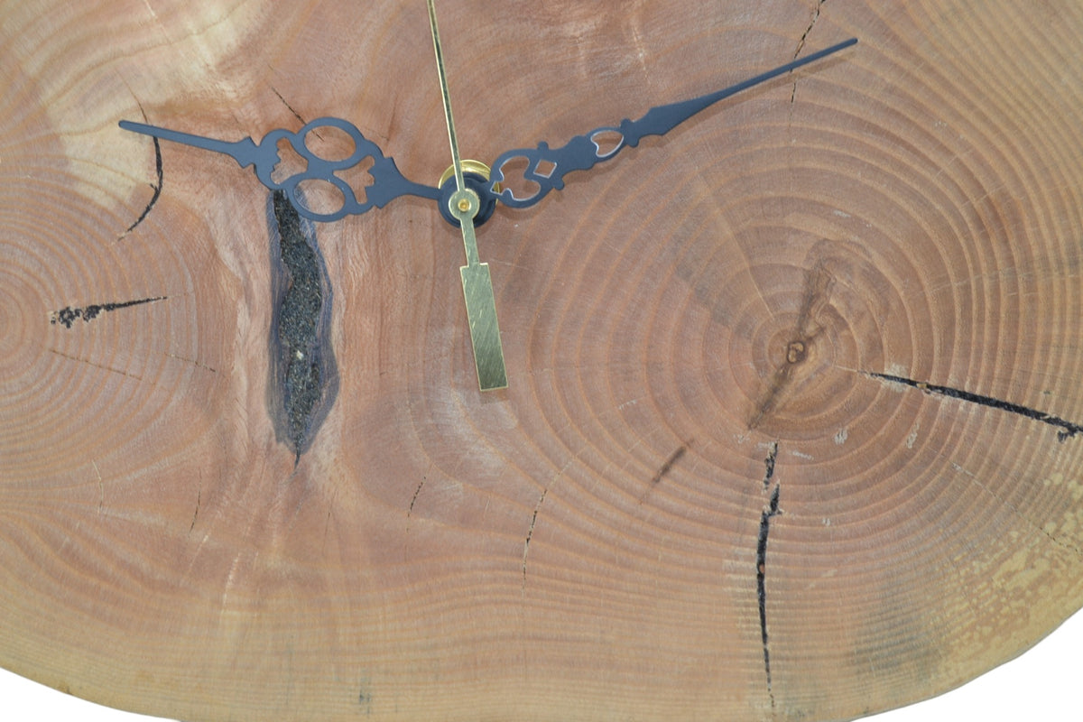 Einzigartige Holz Wanduhr aus Eschenholz