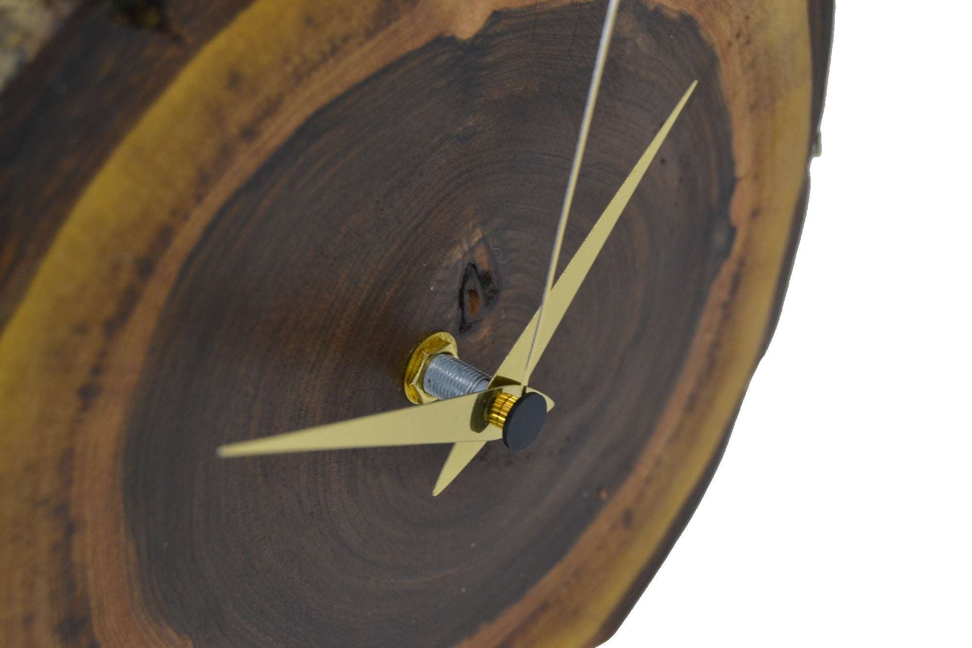 Holz Wanduhr mit Rinde