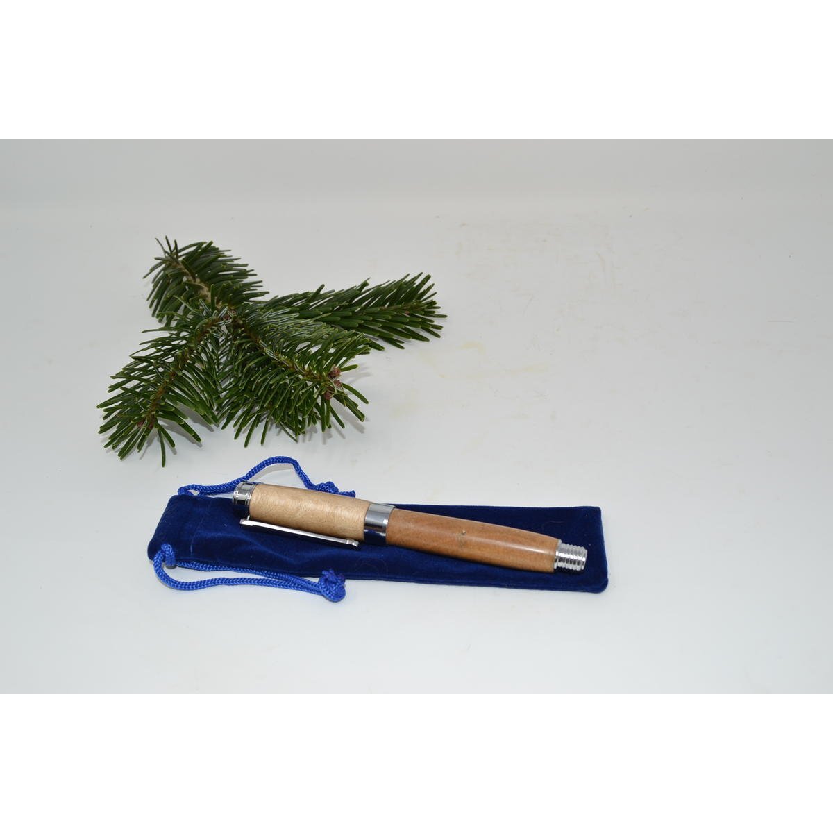 Holzfüller aus Birkenholz