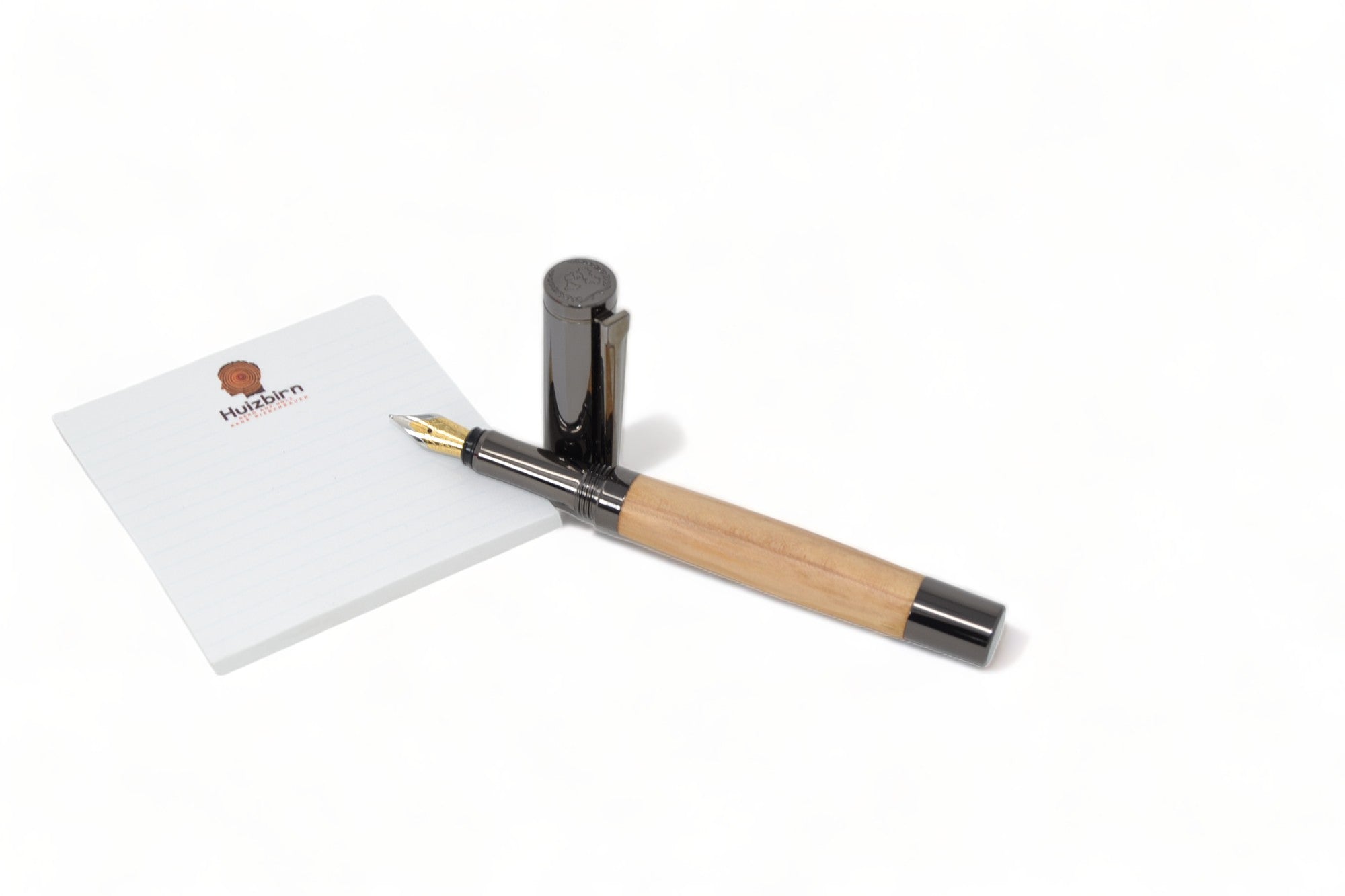 Holzfüller aus Zedernholz