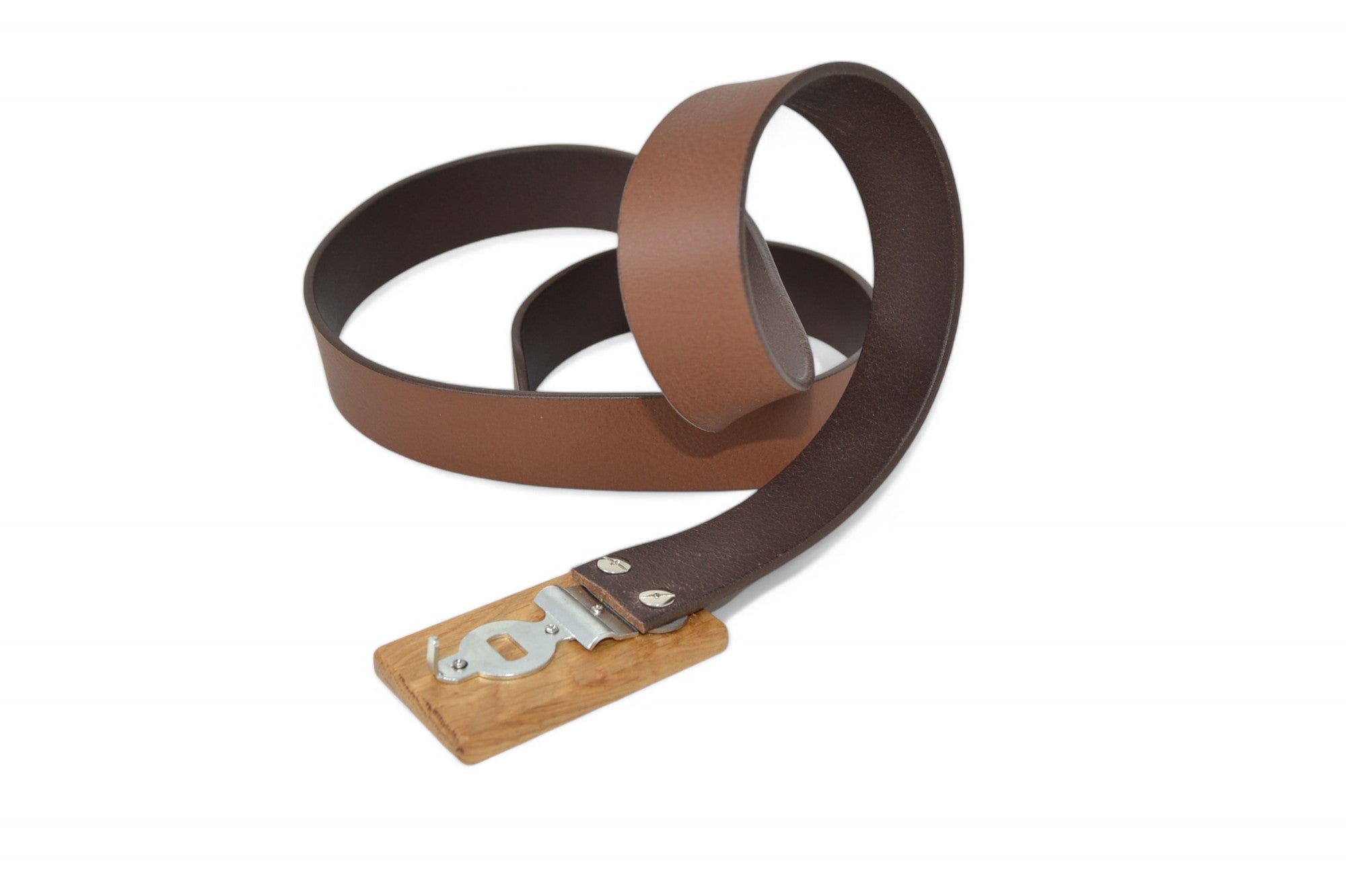 Holzgürtel aus Büffelleder mit Gürtelschnalle aus Eiche