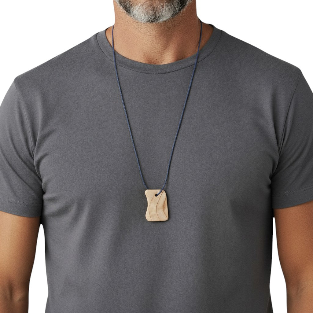 Holz Halskette aus Atlaszeder