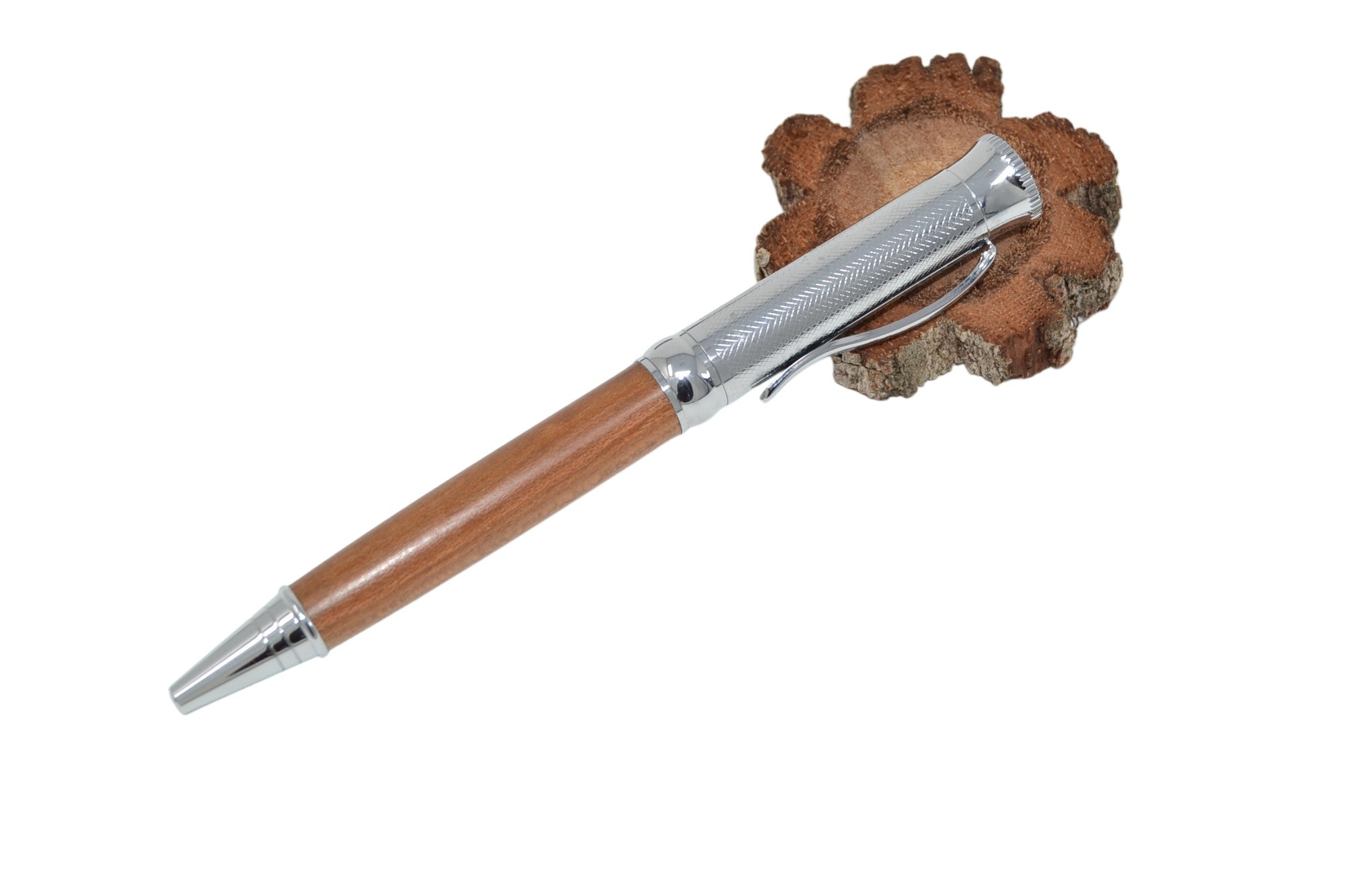 Holzkugelschreiber aus Zwetschkenholz