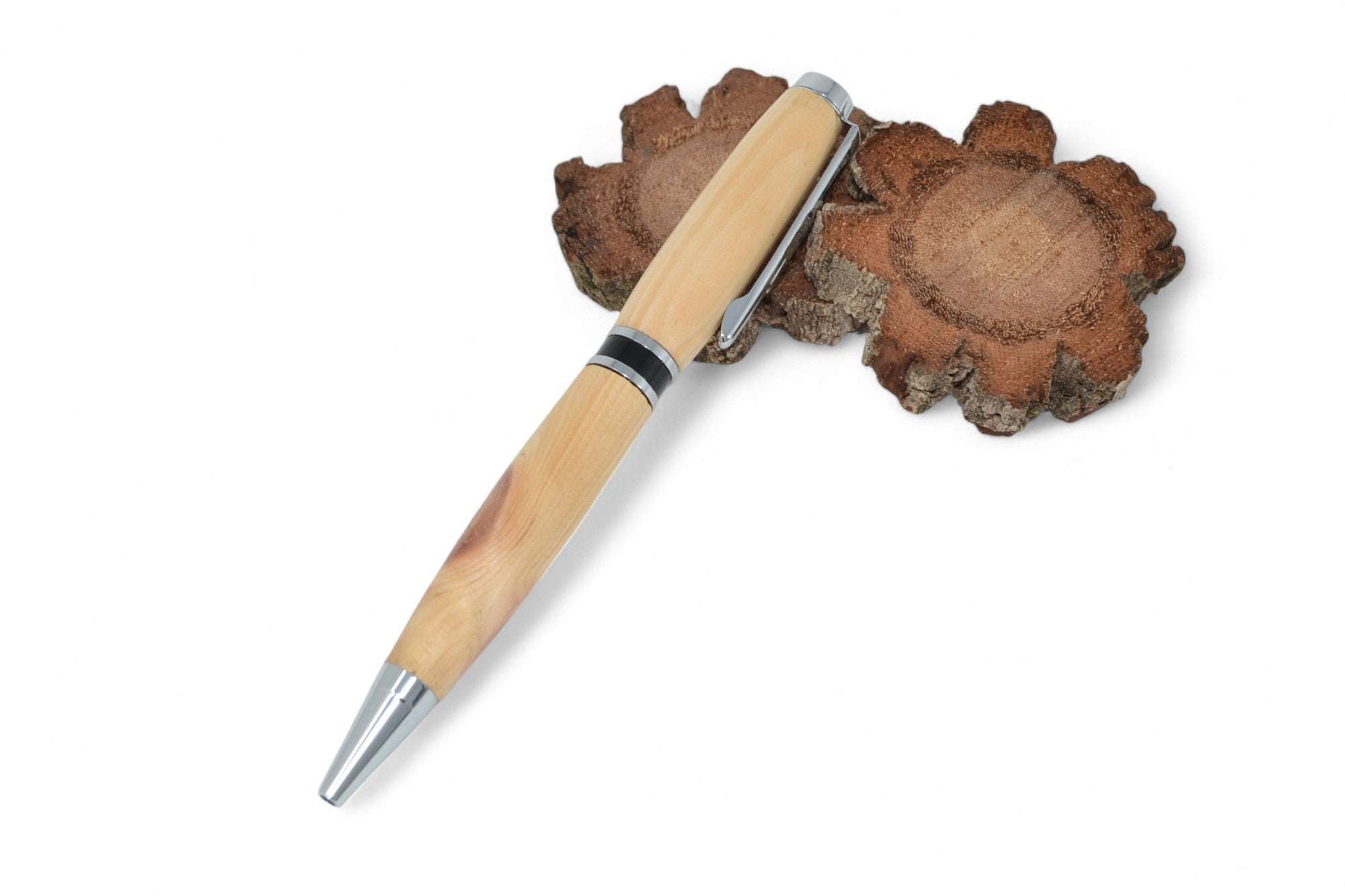 Hochwertiger Holzkugelschreiber Zirbe