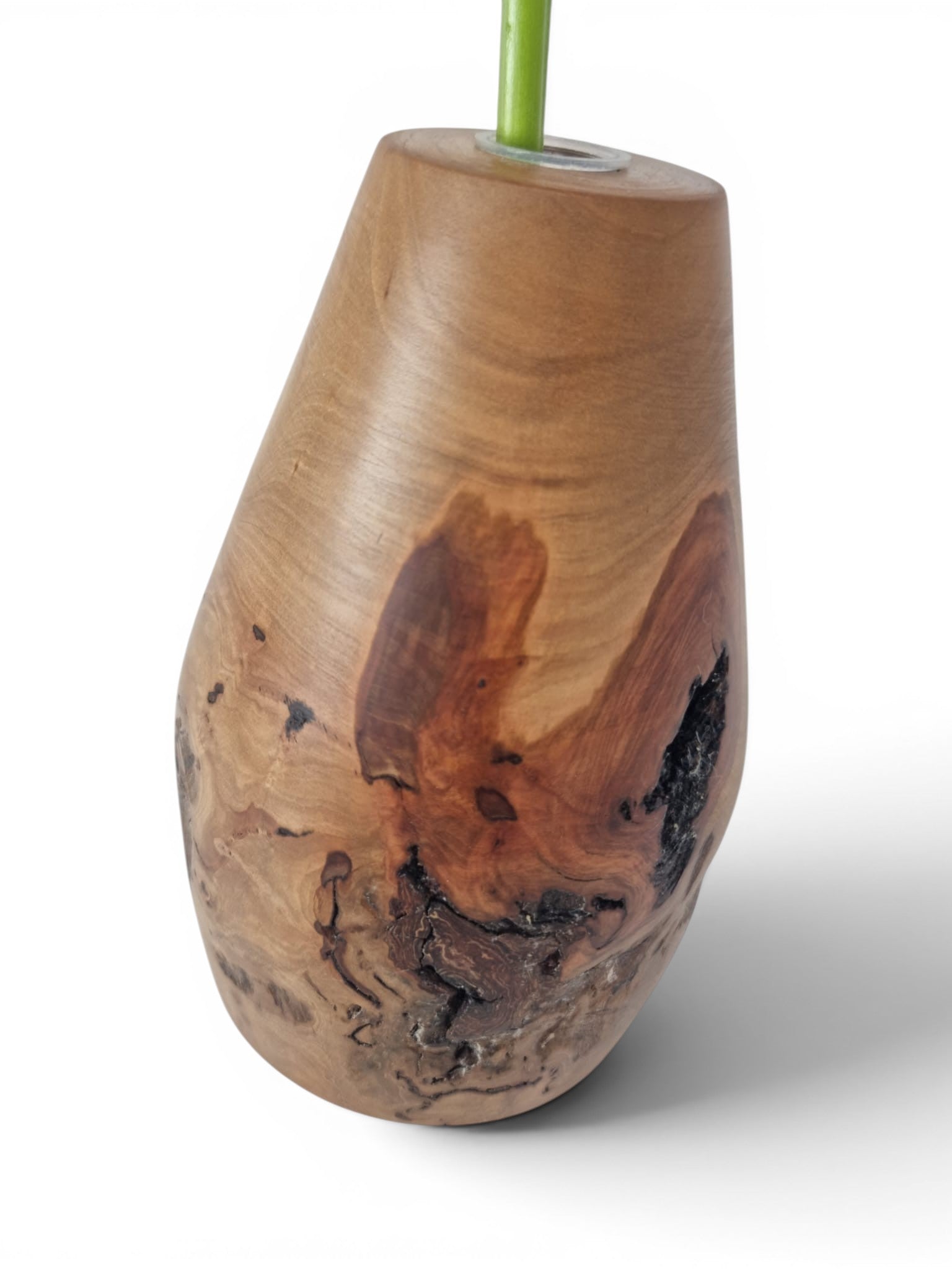 Holzvase aus Birne