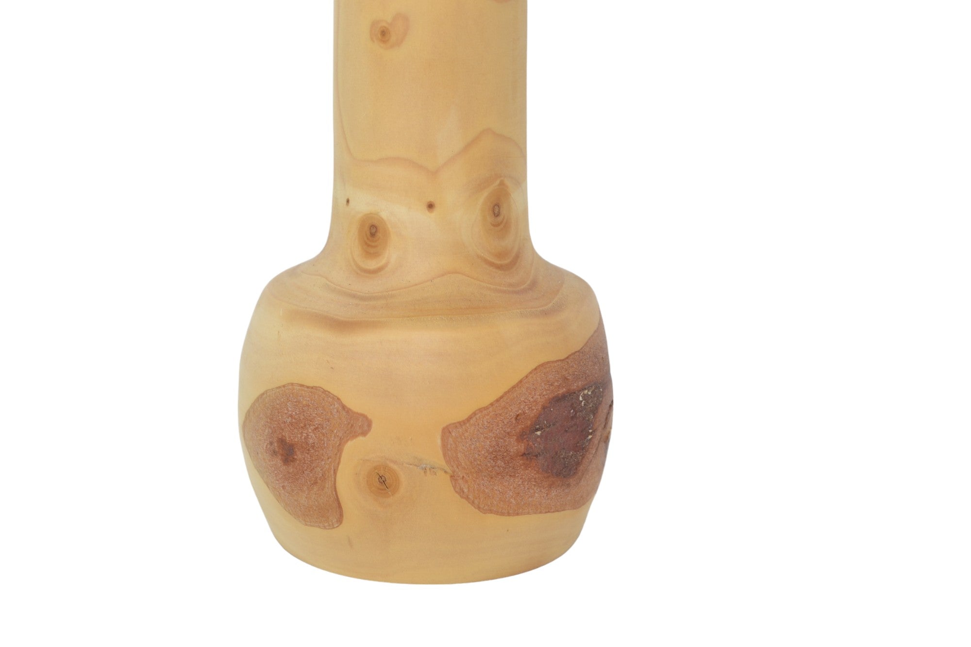 Holzvase aus Tannenholz