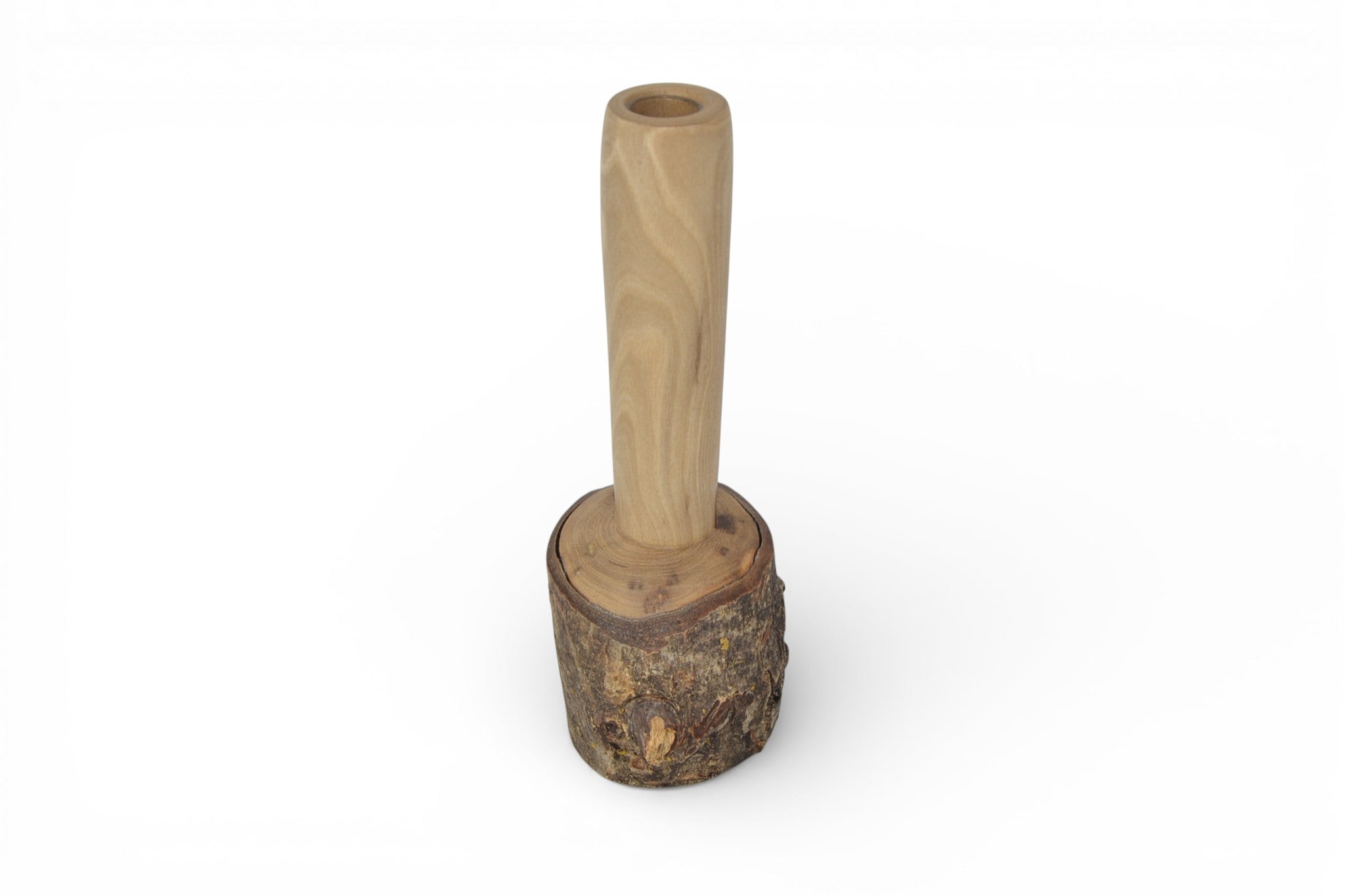 Holzvase aus Walnuss