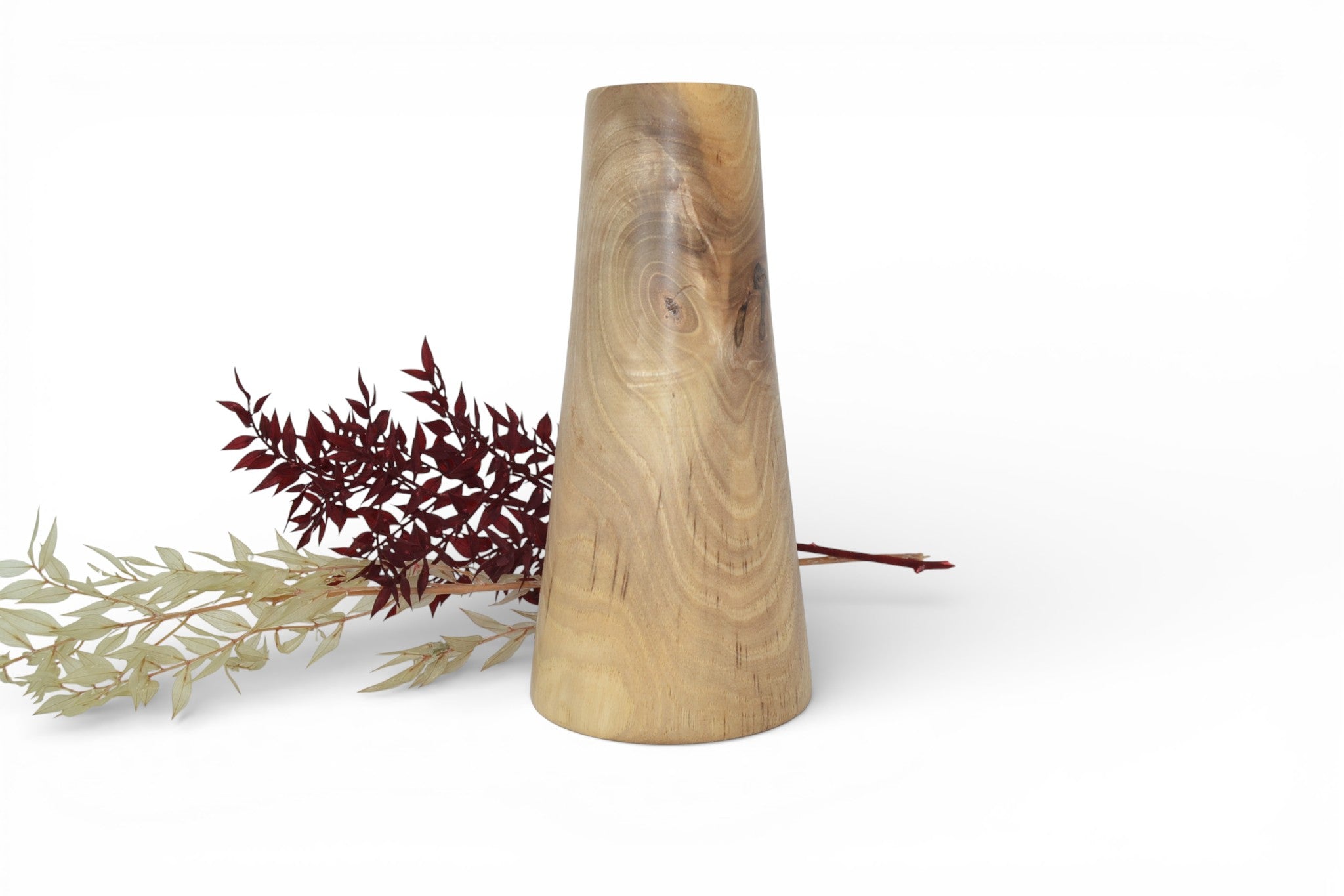 Holzvase aus Walnuss-Holz